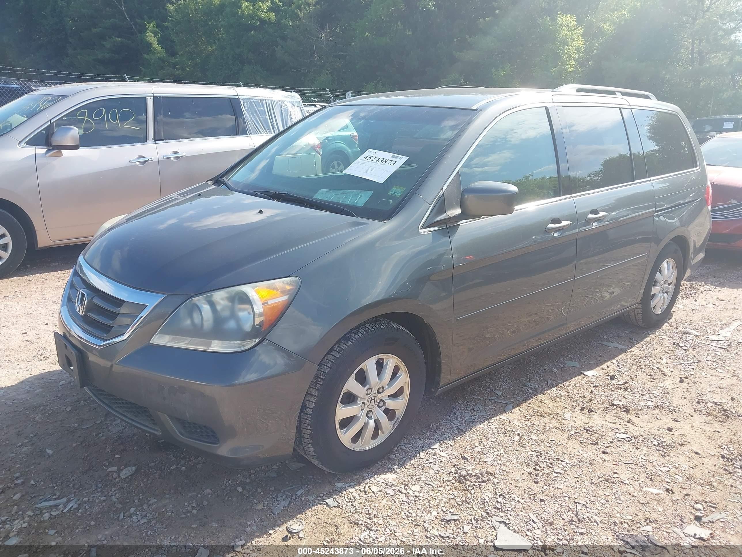 2008 Honda Odyssey Ex Gray vin: 5FNRL384X8B059156