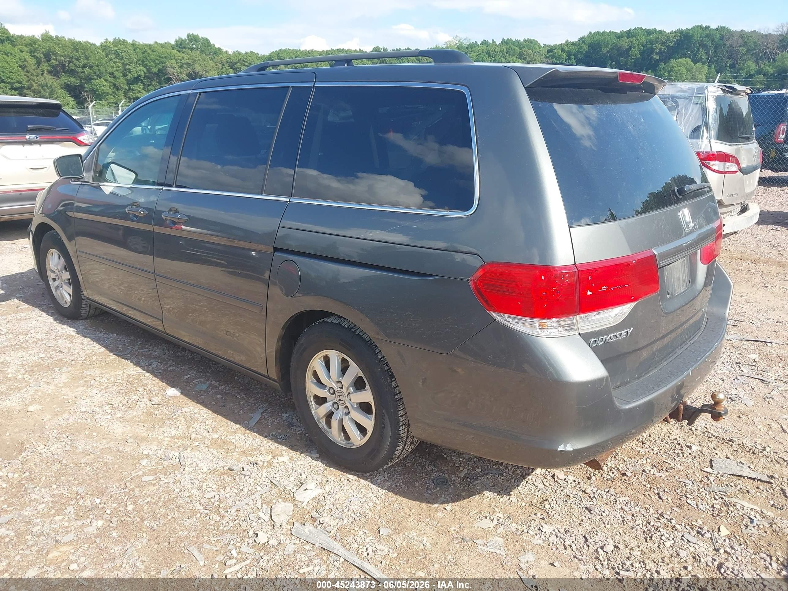 2008 Honda Odyssey Ex Gray vin: 5FNRL384X8B059156