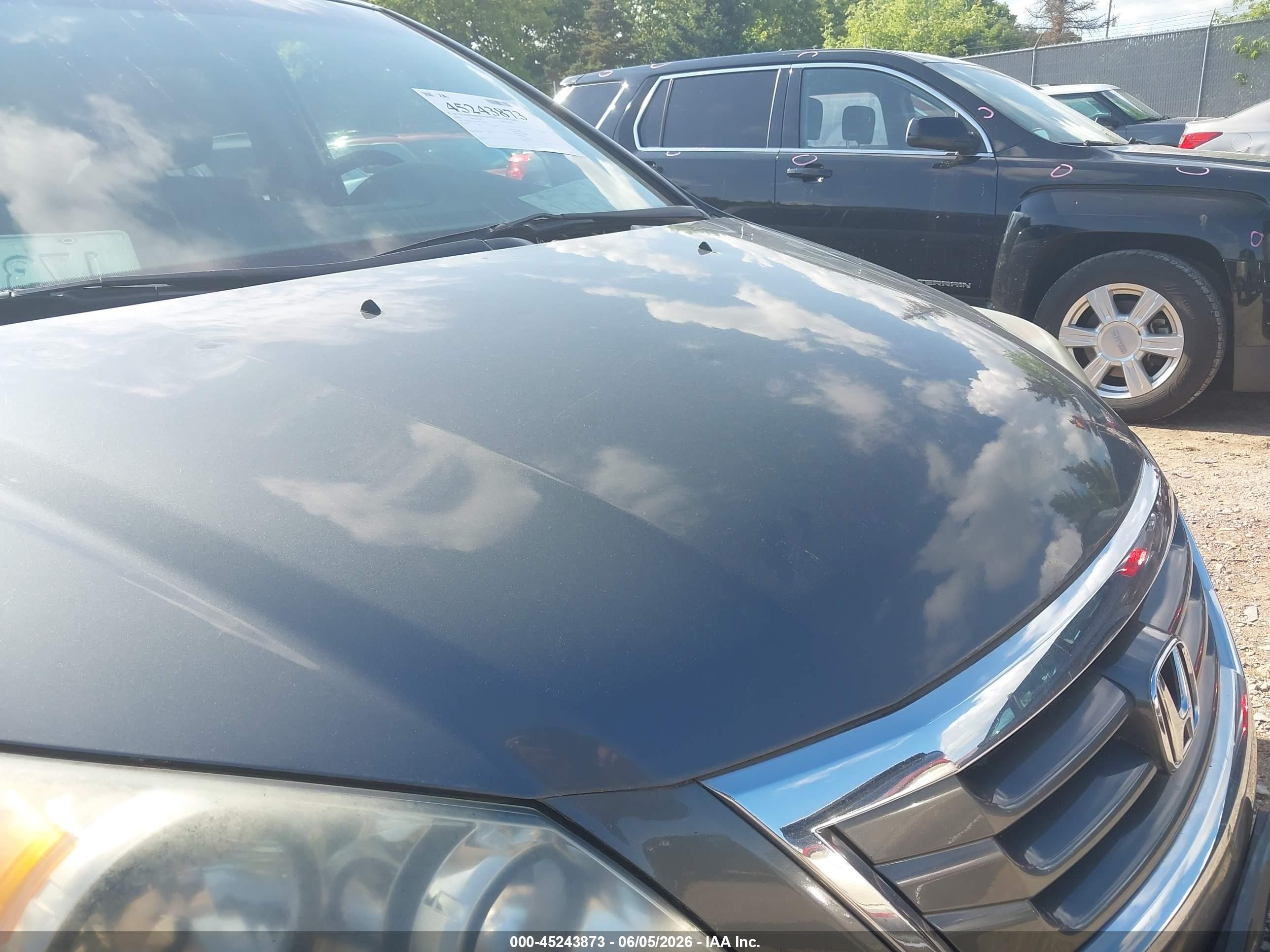 2008 Honda Odyssey Ex Gray vin: 5FNRL384X8B059156