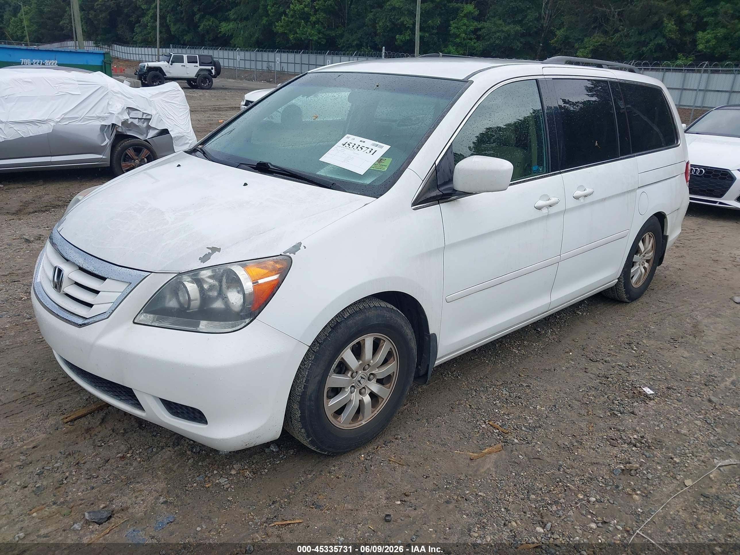 2008 Honda Odyssey Ex White vin: 5FNRL384X8B095090