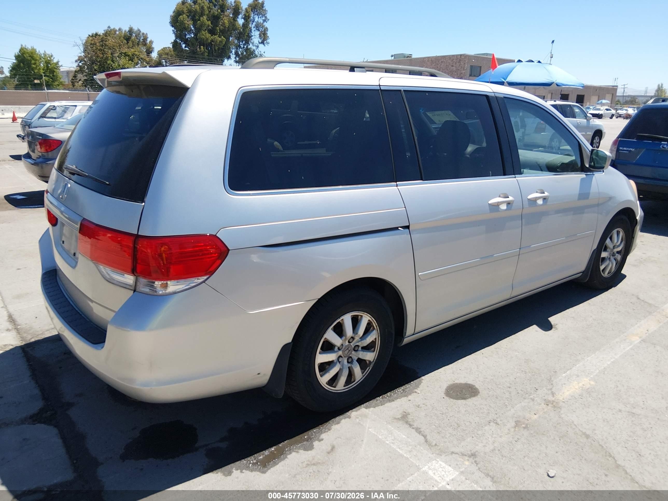 2009 Honda Odyssey Ex Серебряный vin: 5FNRL384X9B019290