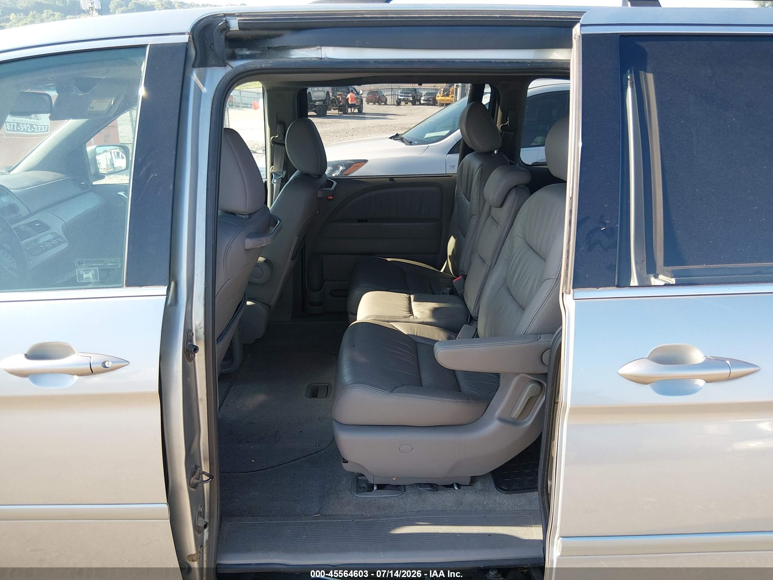 2008 Honda Odyssey Ex-l Silver vin: 5FNRL38608B060480