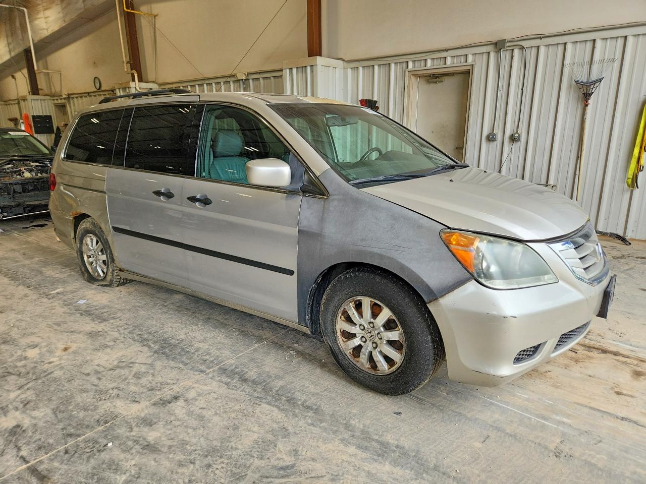 2008 Honda Odyssey Exl Silver vin: 5FNRL38608B402557