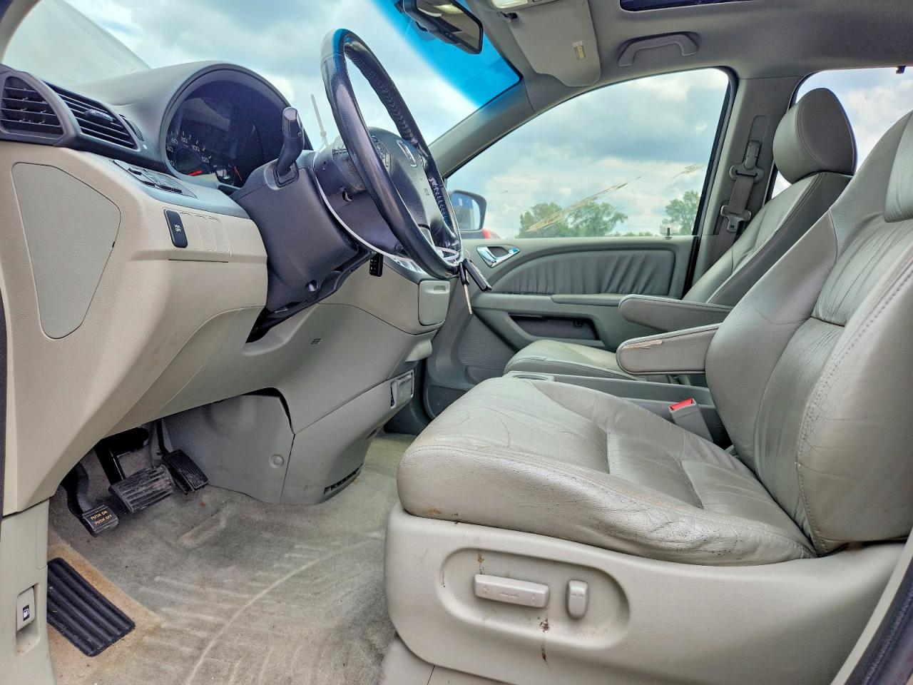 2008 Honda Odyssey Exl Silver vin: 5FNRL38608B404406