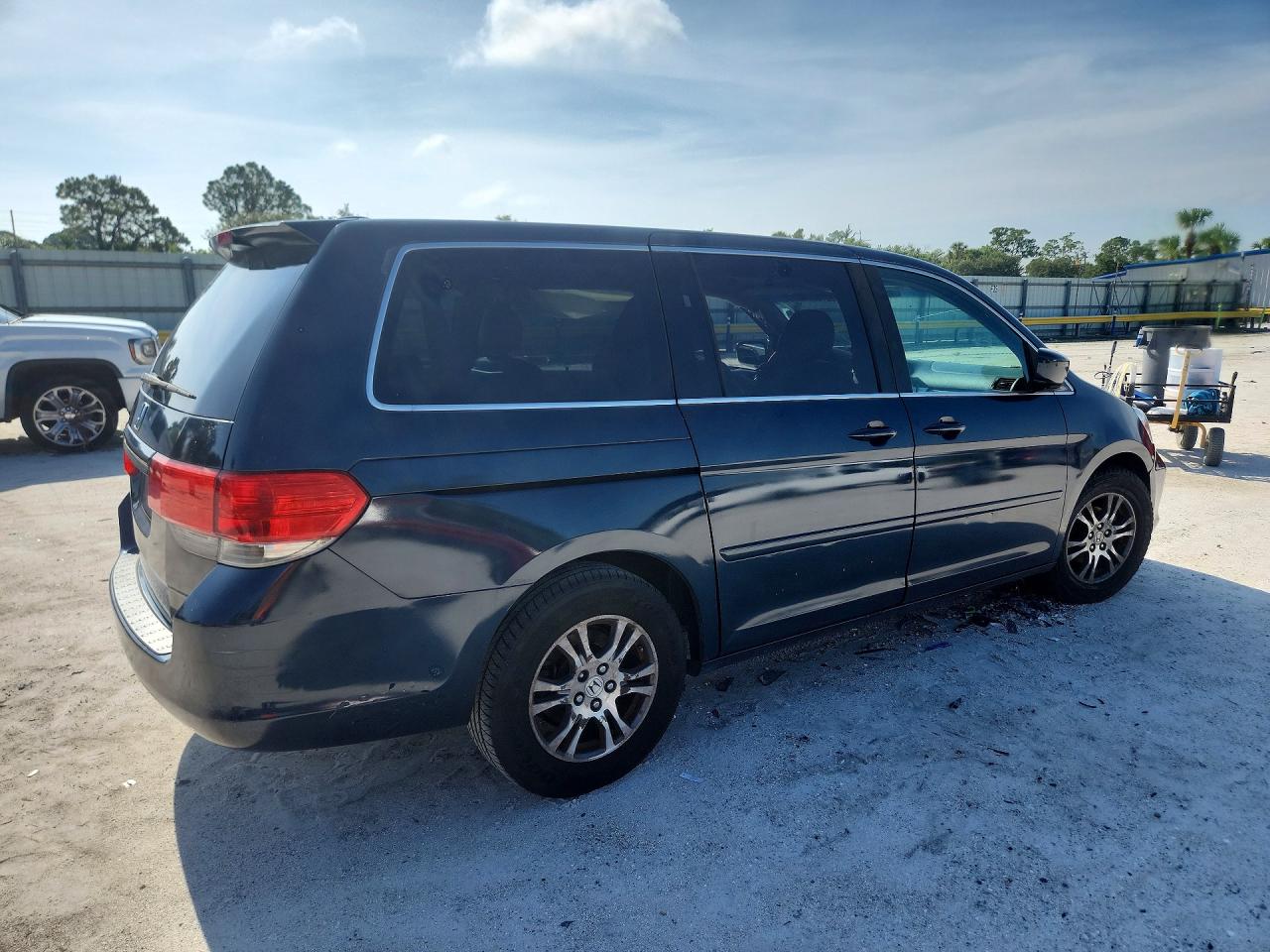 2009 Honda Odyssey Exl Blue vin: 5FNRL38609B410899