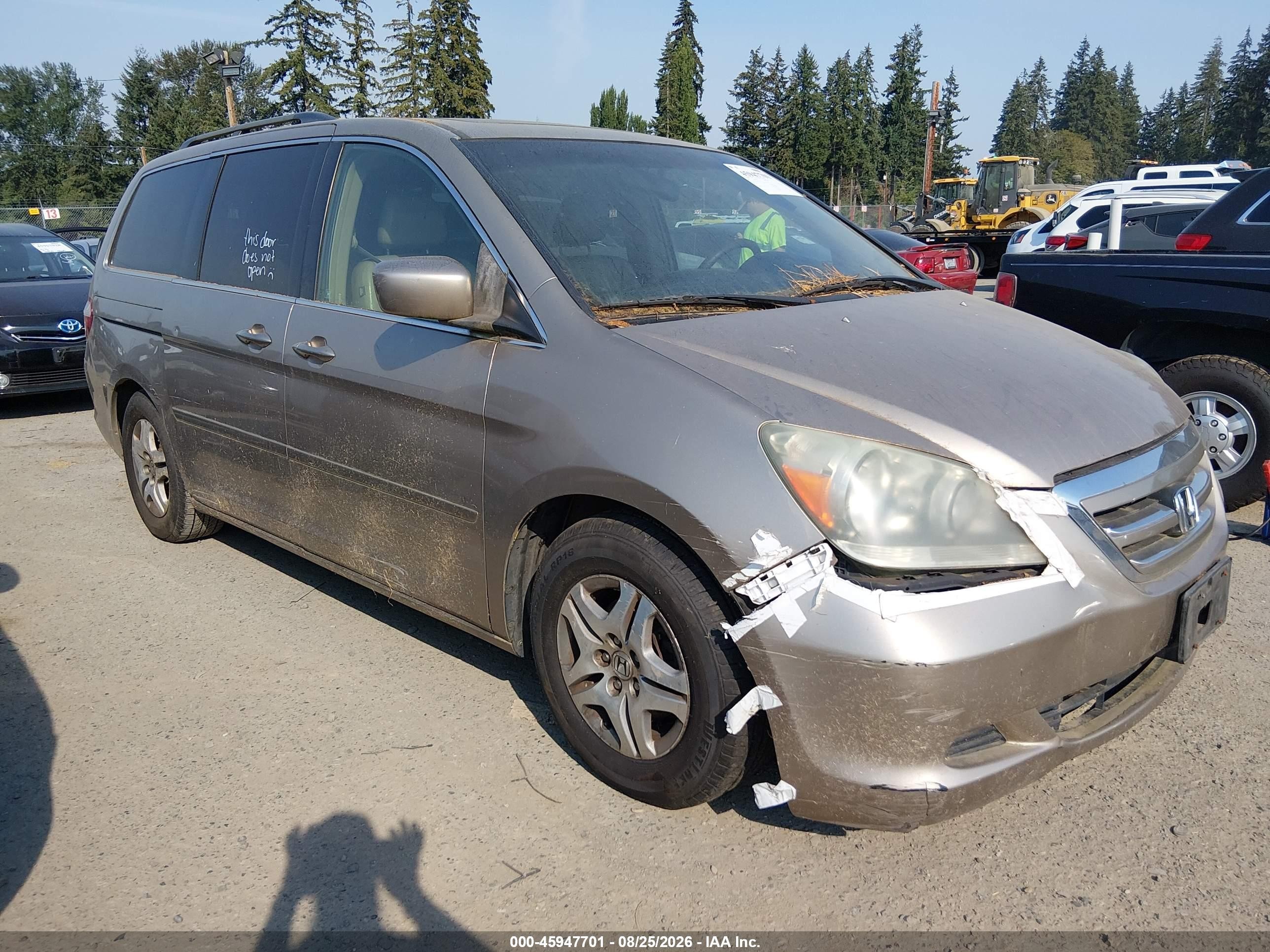 2005 Honda Odyssey Ex-l Gold vin: 5FNRL38615B421937
