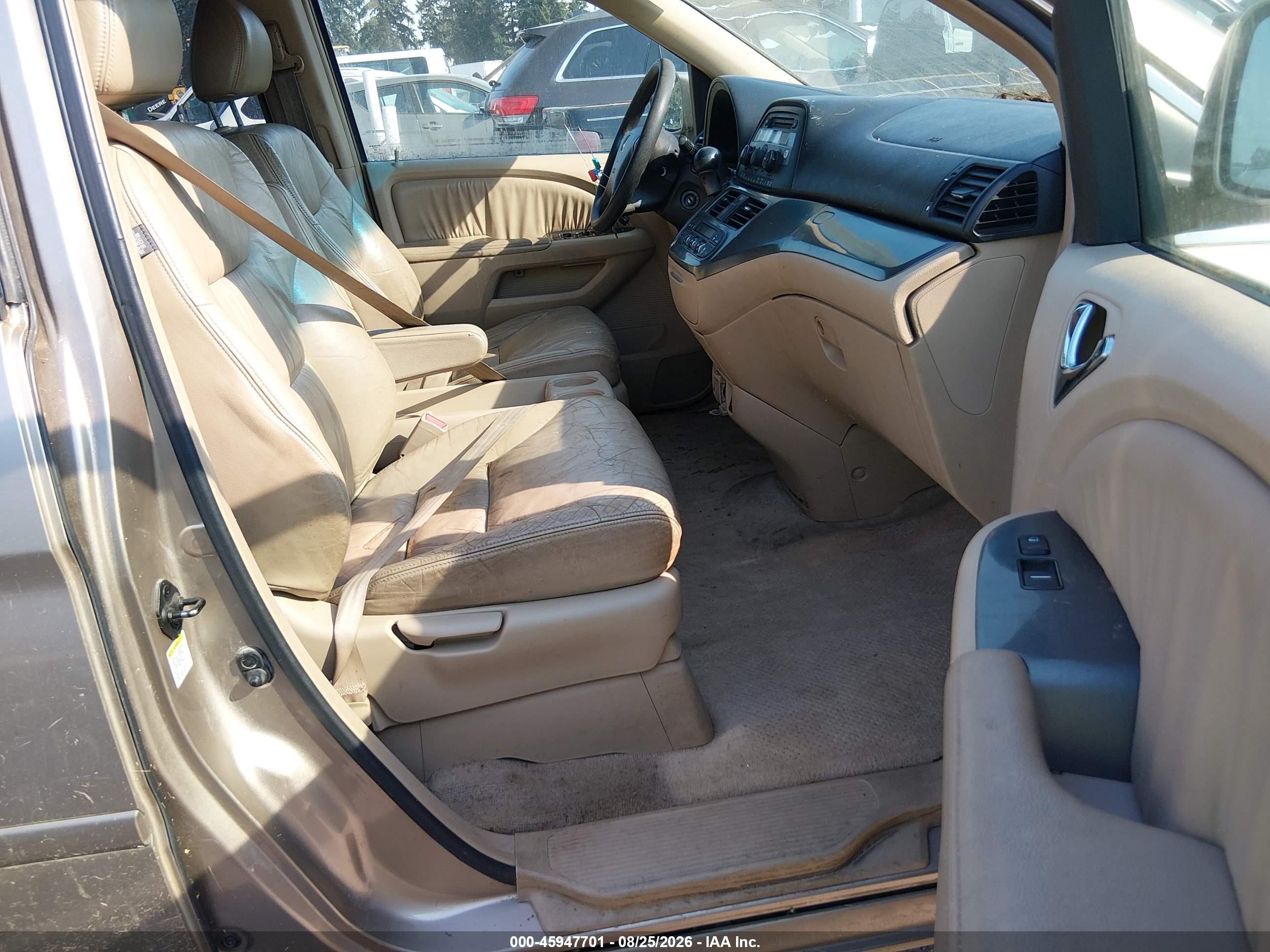 2005 Honda Odyssey Ex-l Gold vin: 5FNRL38615B421937