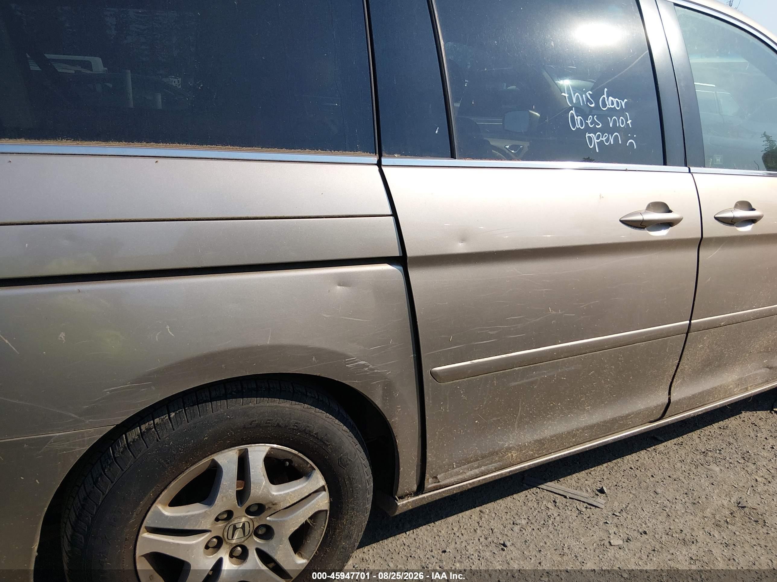 2005 Honda Odyssey Ex-l Gold vin: 5FNRL38615B421937