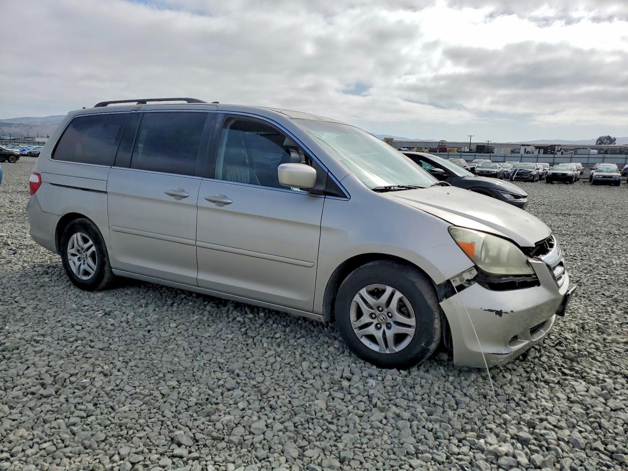 2005 Honda Odyssey Exl Серебряный vin: 5FNRL38625B110064