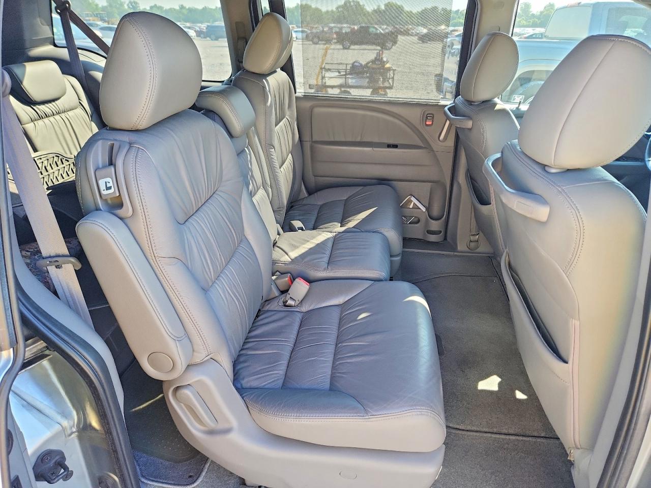 2008 Honda Odyssey Exl Silver vin: 5FNRL38628B015122