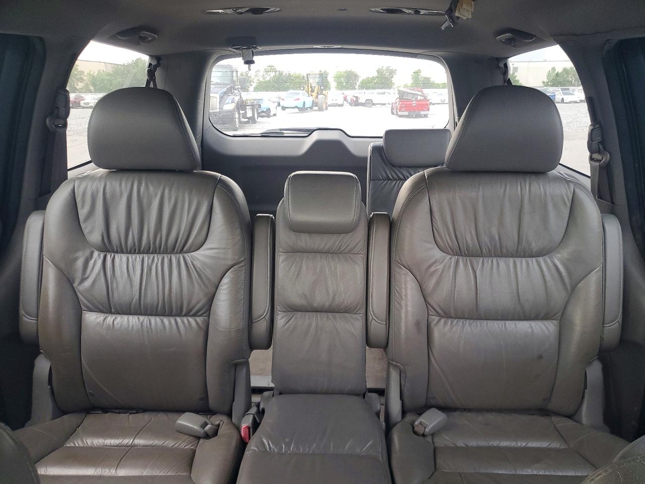 2008 Honda Odyssey Exl Silver vin: 5FNRL38628B104141