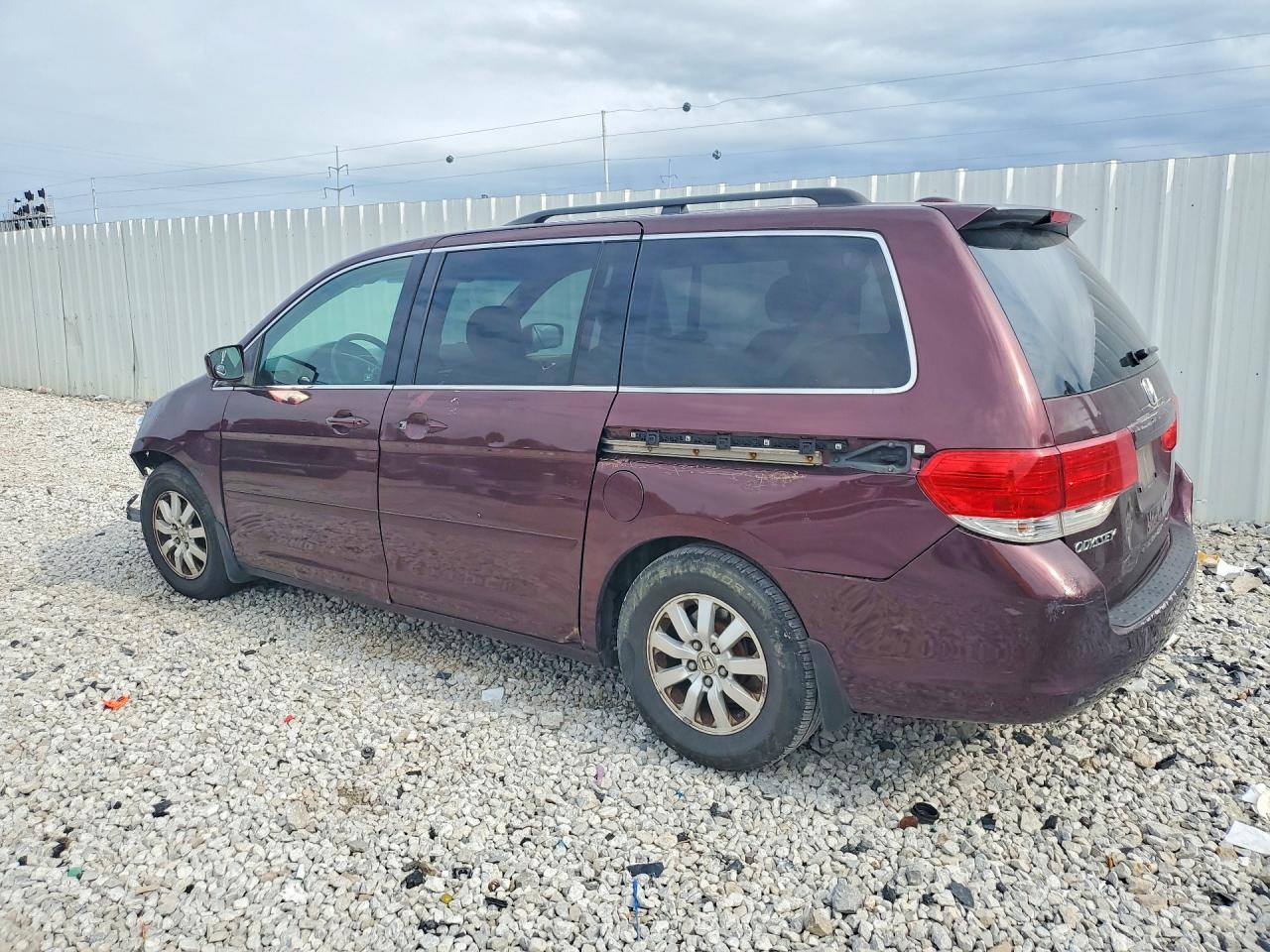 2008 Honda Odyssey Exl Burgundy vin: 5FNRL38628B400230