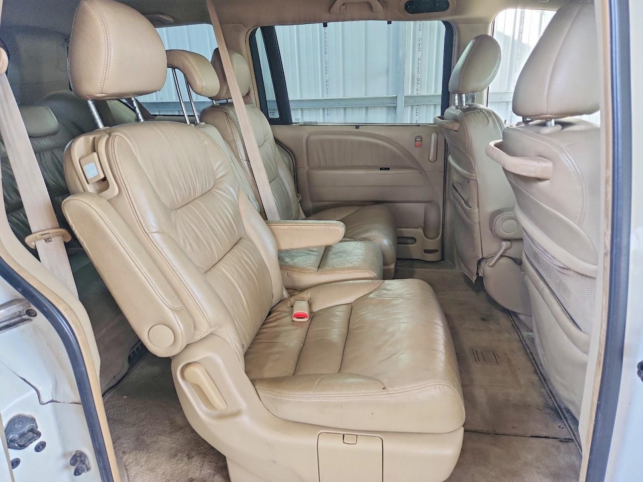 2005 Honda Odyssey Exl White vin: 5FNRL38635B424550