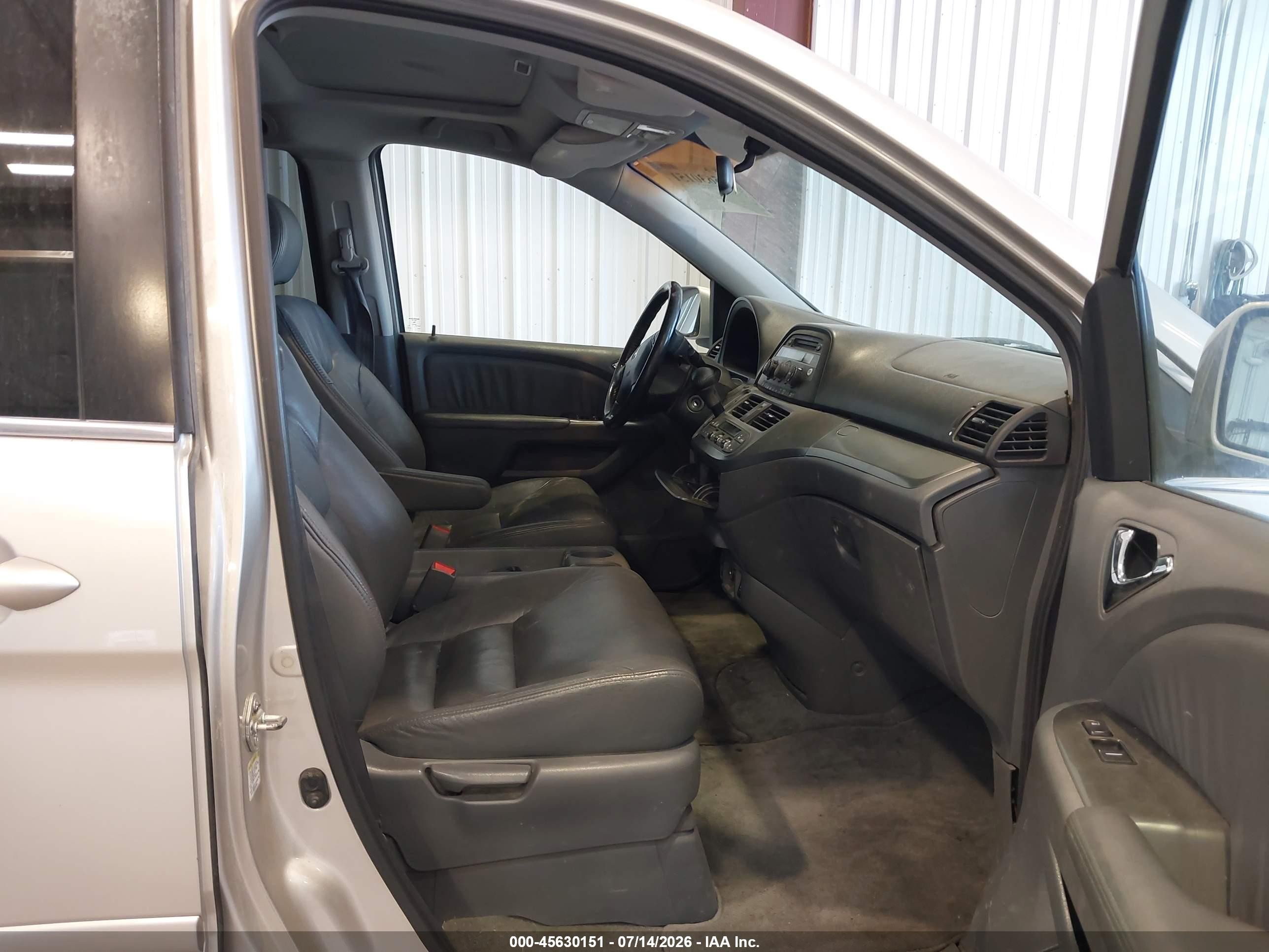 2007 Honda Odyssey Ex-l Серебряный vin: 5FNRL38637B402759