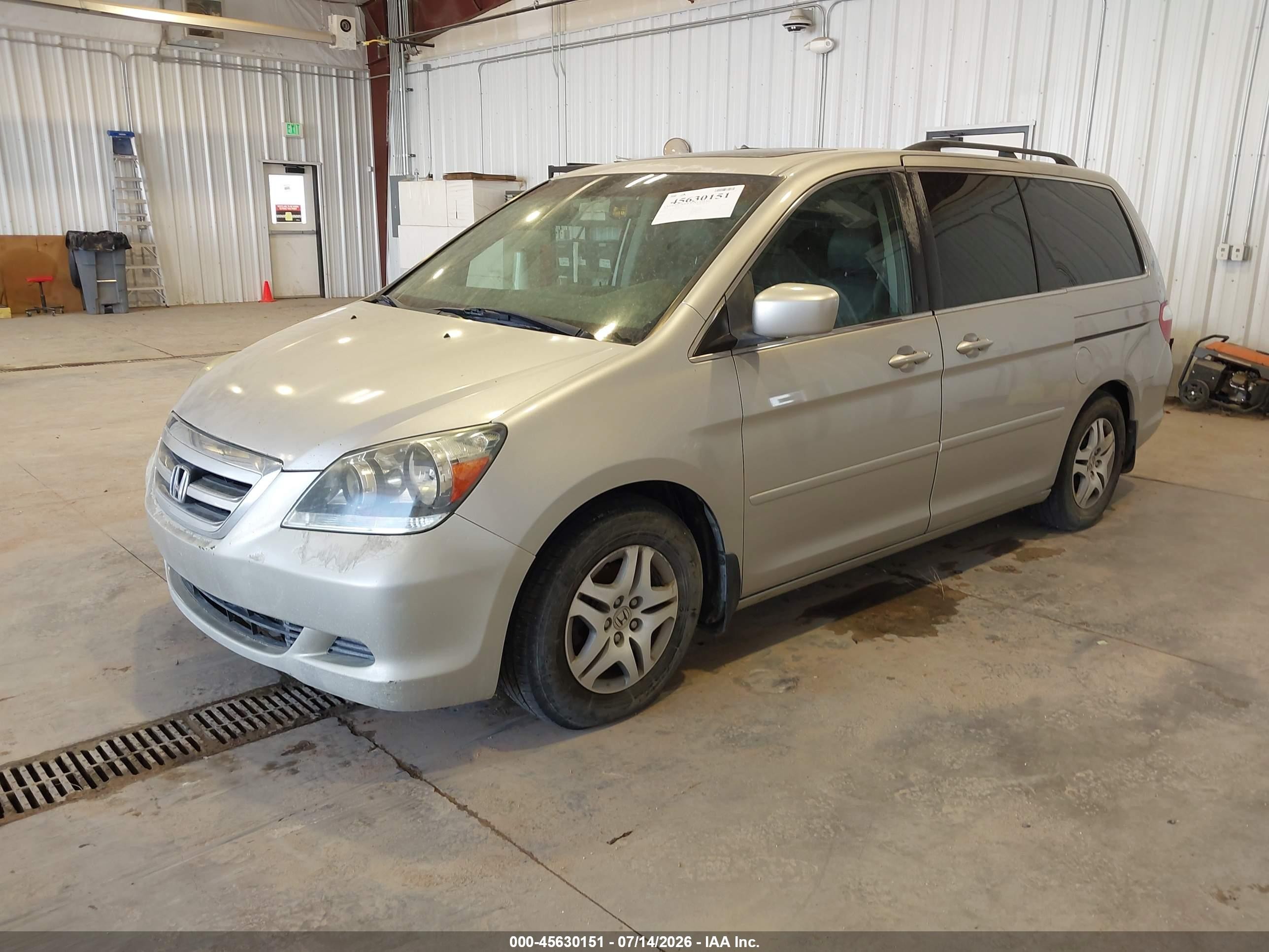 2007 Honda Odyssey Ex-l Серебряный vin: 5FNRL38637B402759