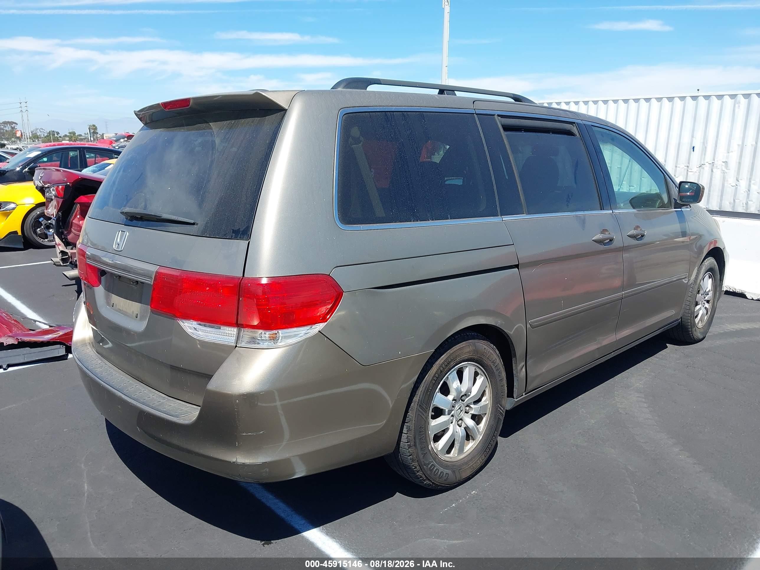 2008 Honda Odyssey Ex-l Gold vin: 5FNRL38638B071649