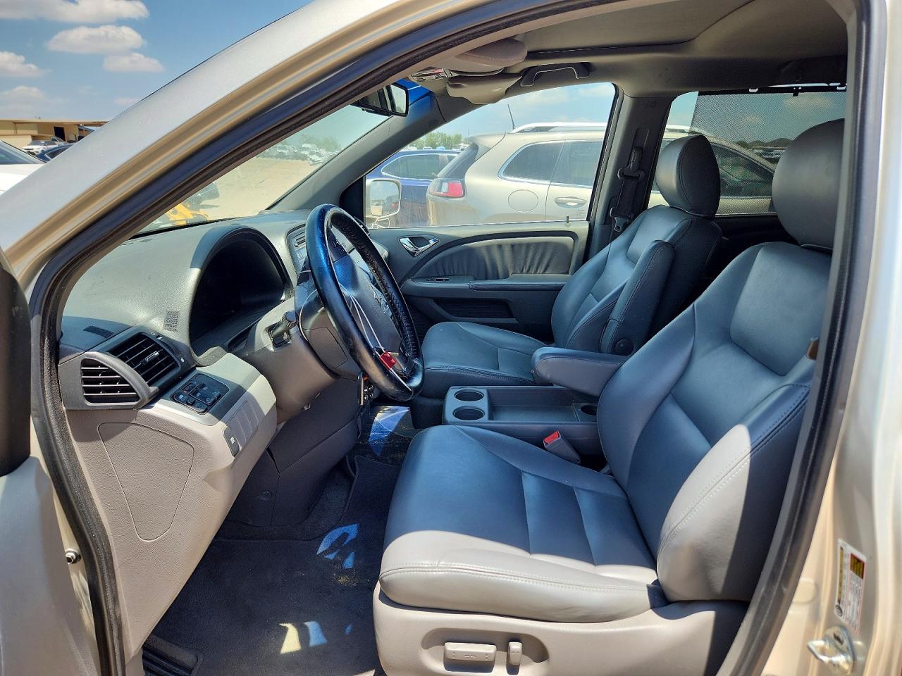 2008 Honda Odyssey Exl Silver vin: 5FNRL38638B108652