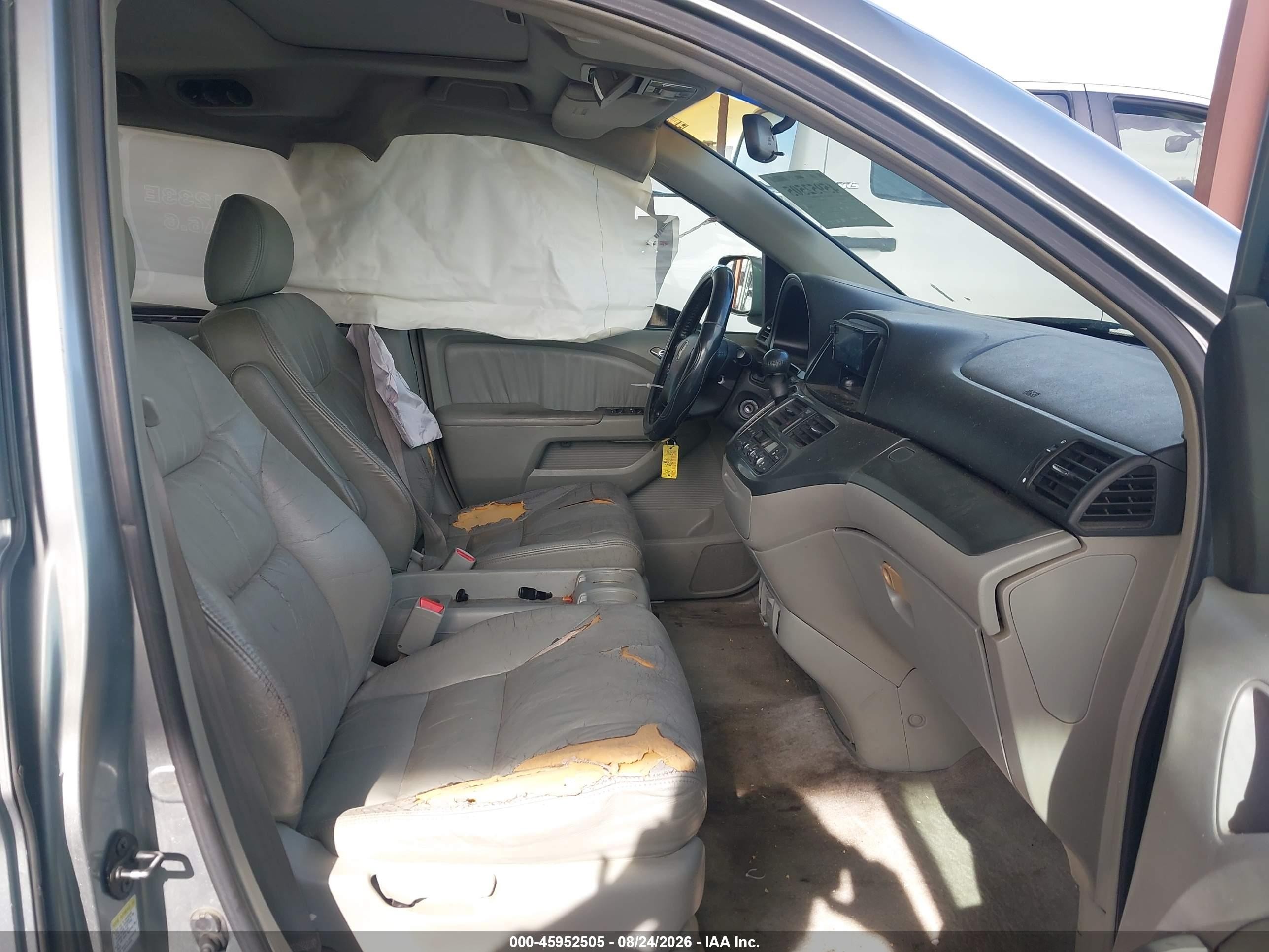 2006 Honda Odyssey Ex-l Silver vin: 5FNRL38646B044151