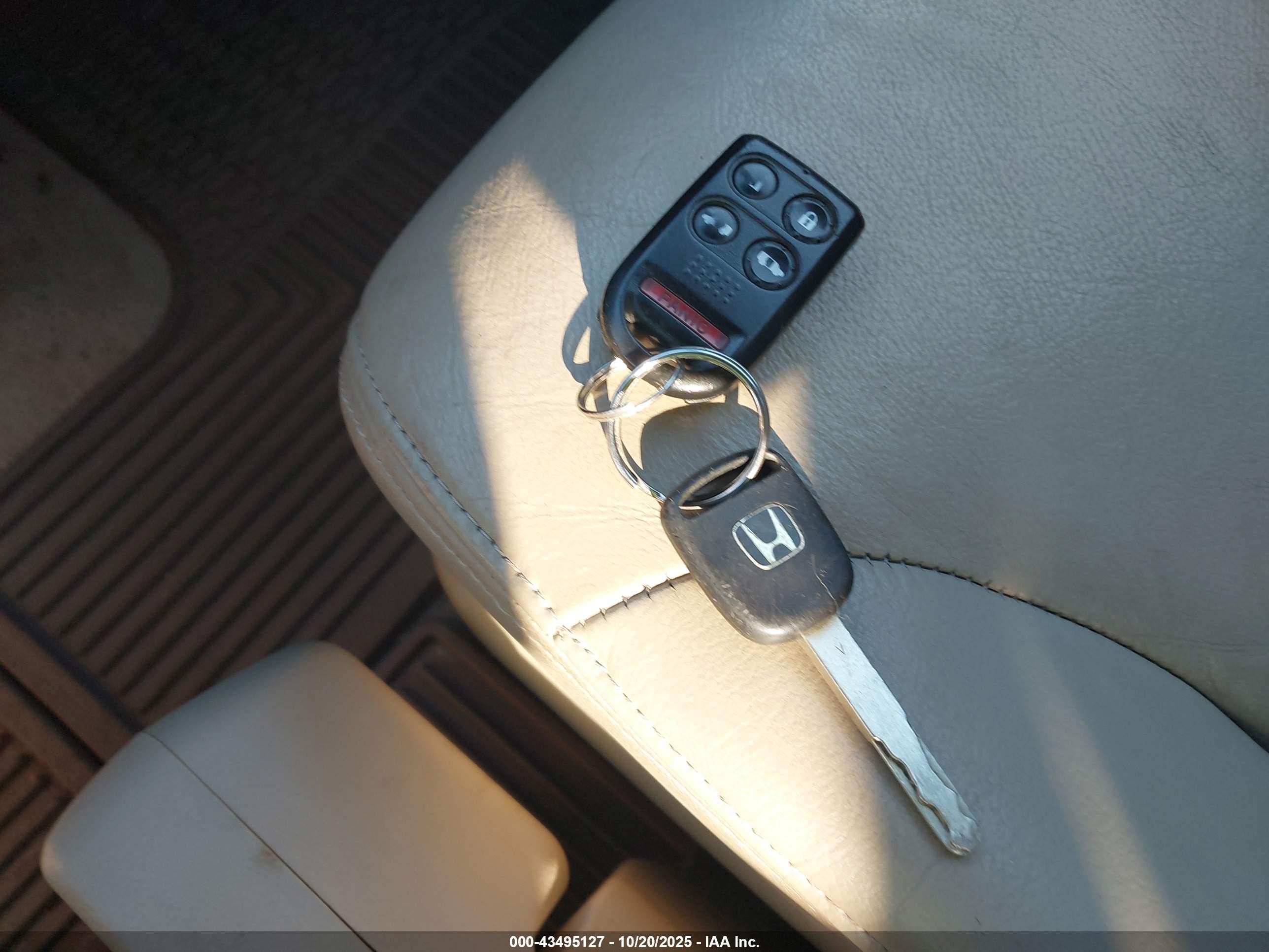 2006 Honda Odyssey Ex-l Черный vin: 5FNRL38646B071527