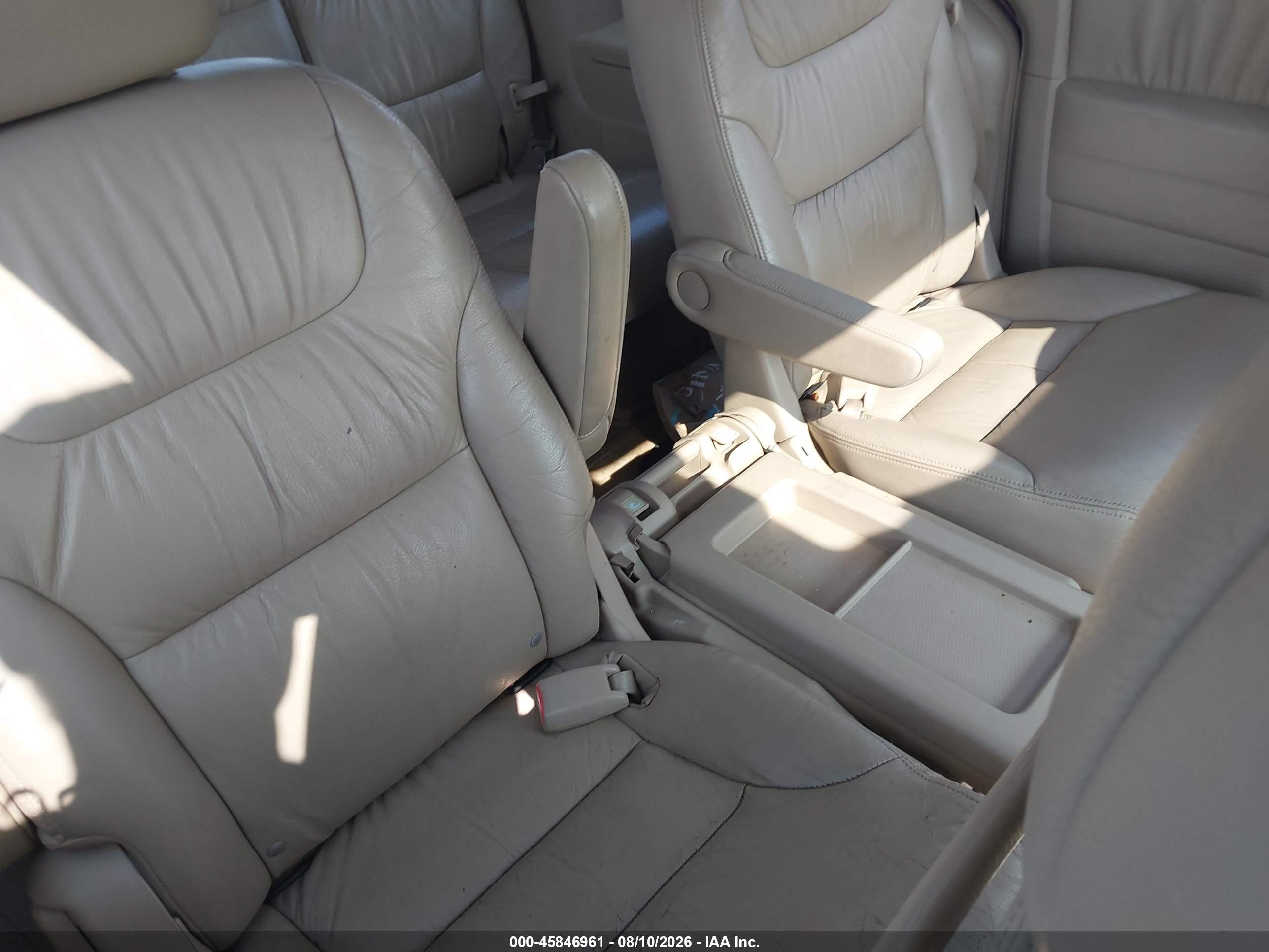 2006 Honda Odyssey Ex-l Red vin: 5FNRL38646B410092