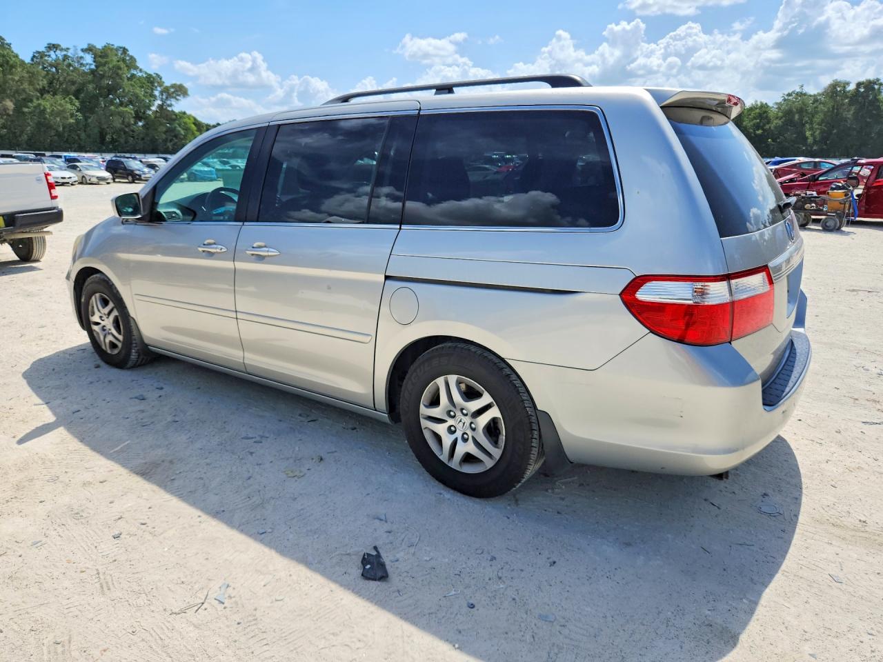 2007 Honda Odyssey Exl Beige vin: 5FNRL38647B434359