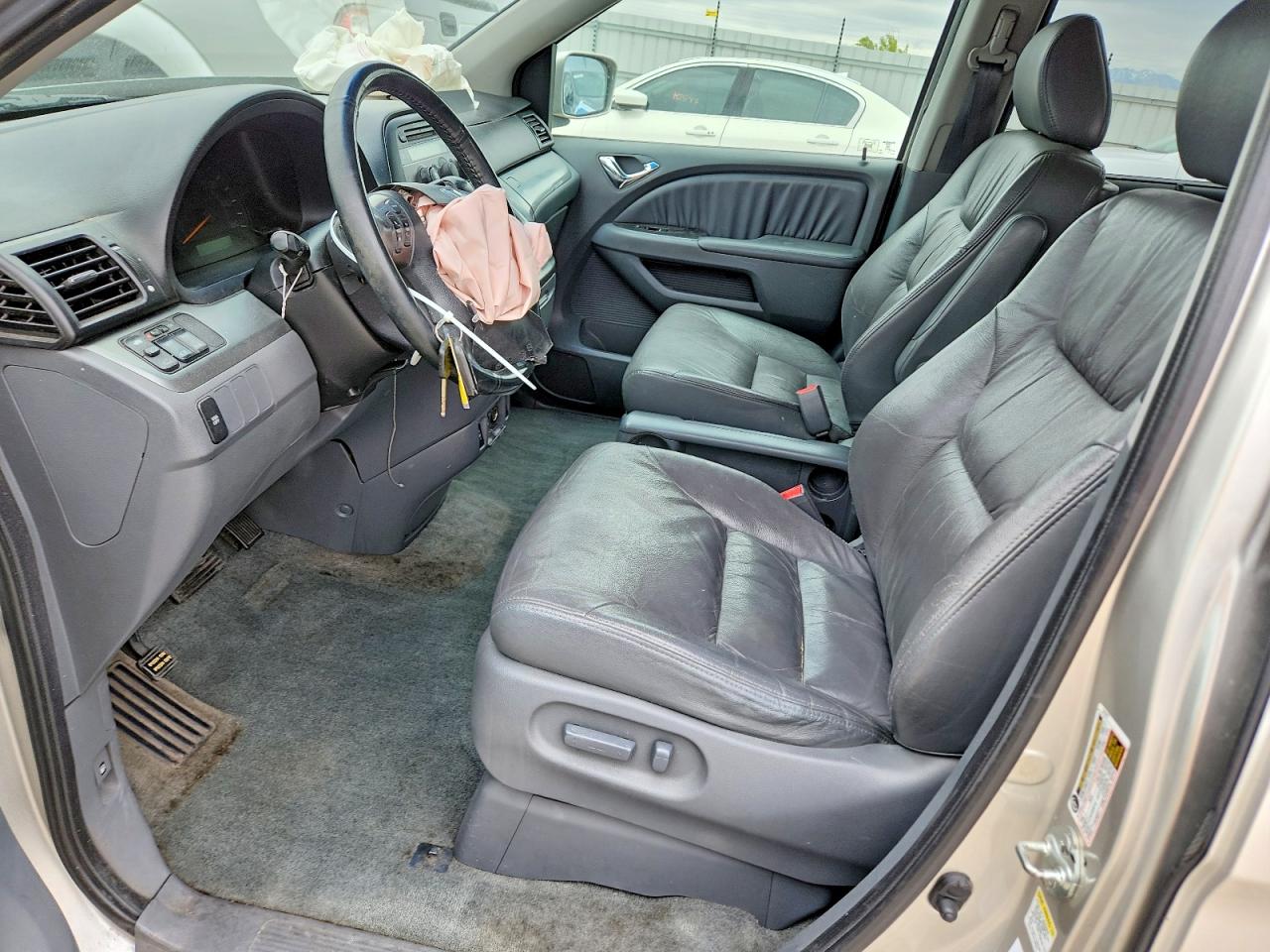 2007 Honda Odyssey Exl Silver vin: 5FNRL38647B452022