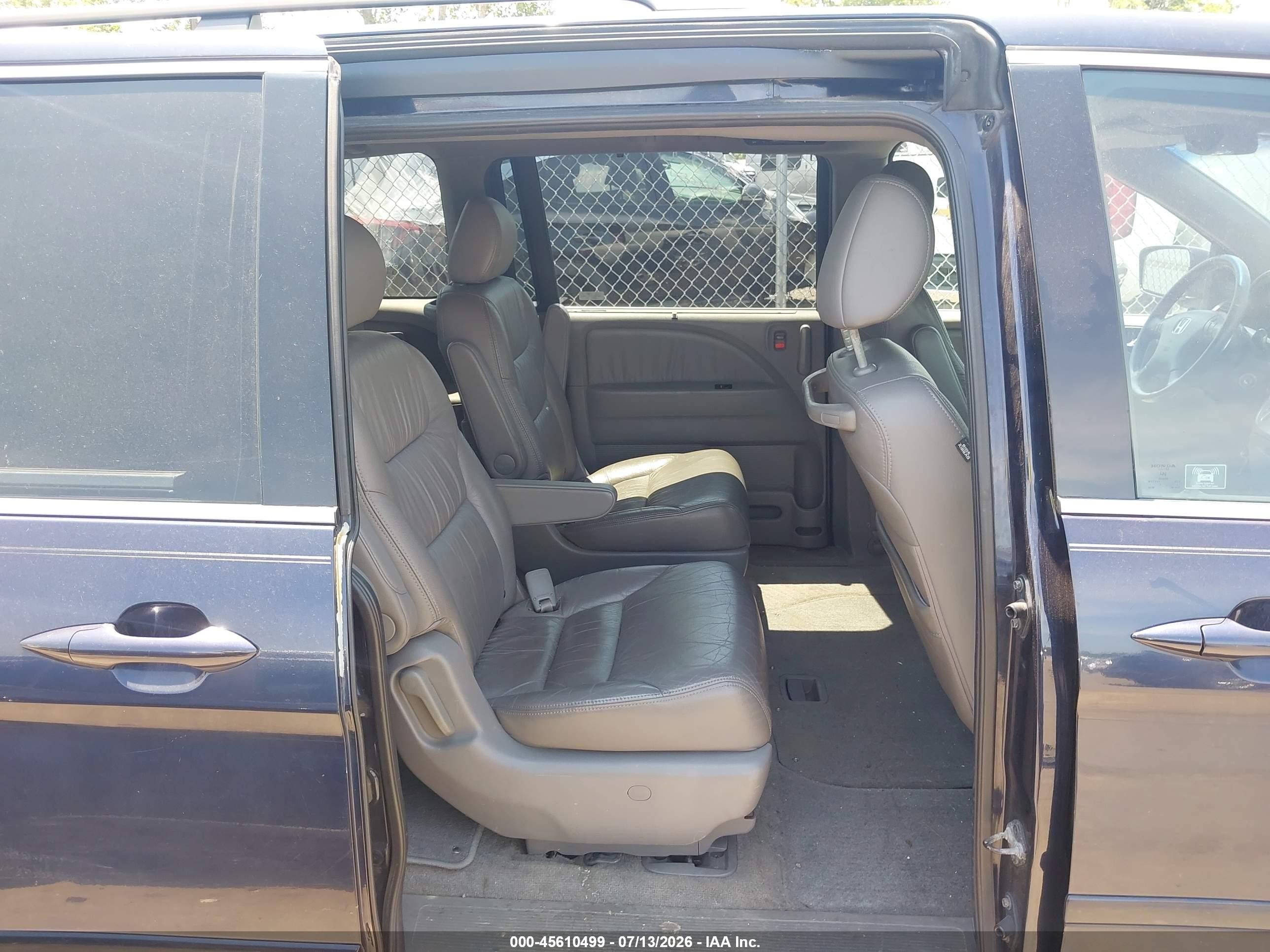 2008 Honda Odyssey Ex-l Dark Blue vin: 5FNRL38648B104254