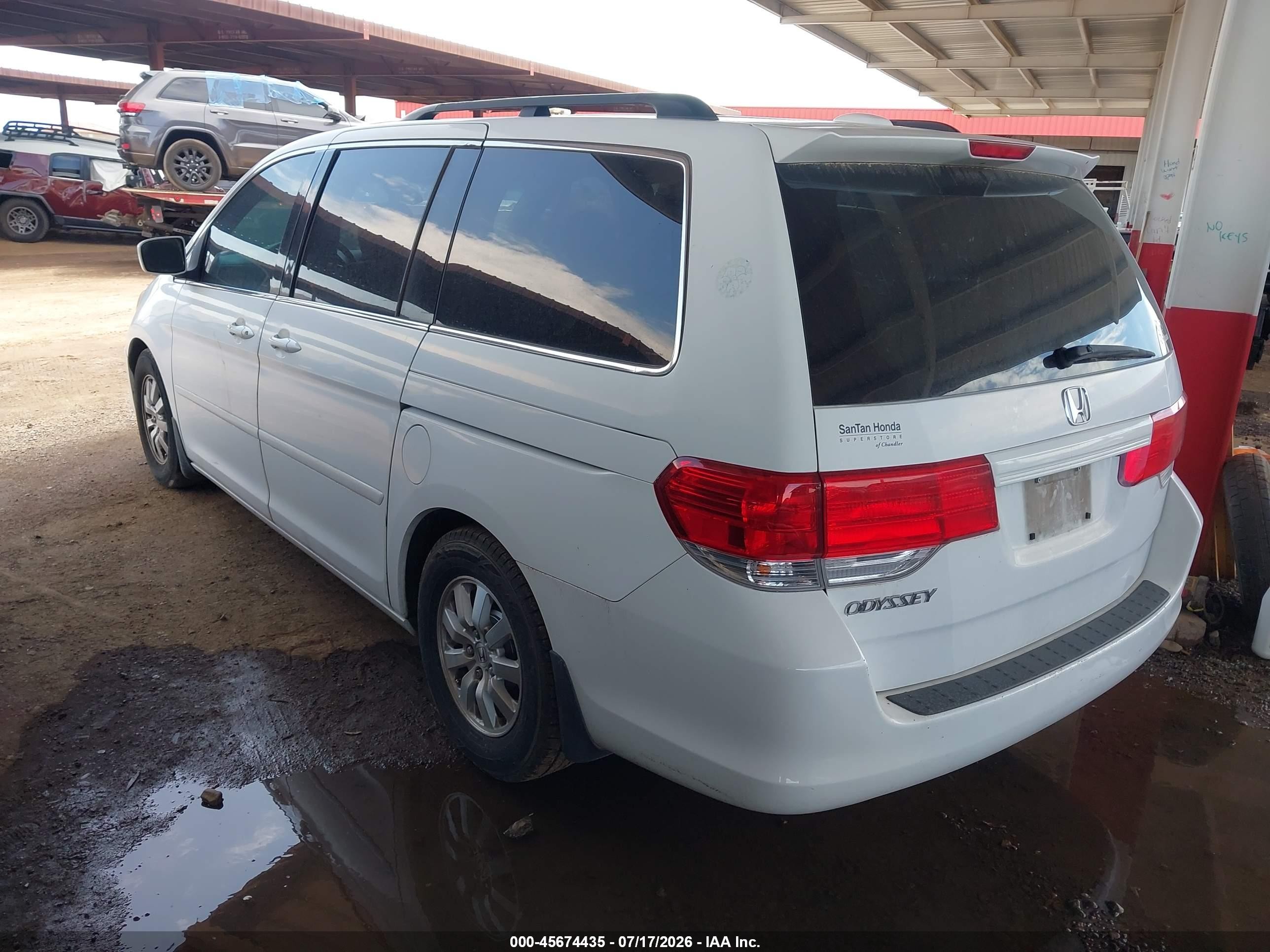 2008 Honda Odyssey Ex-l White vin: 5FNRL38648B417644