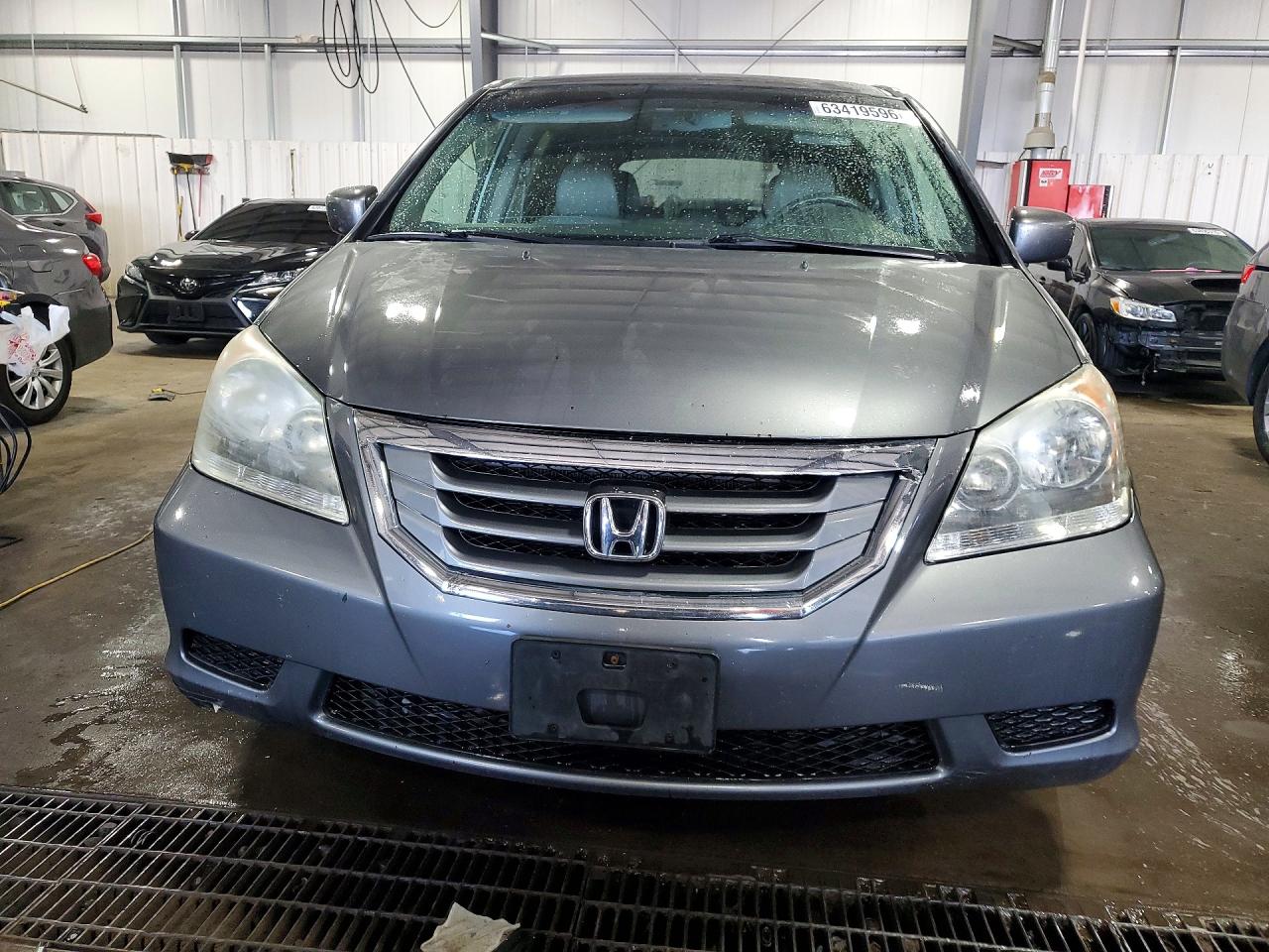 2009 Honda Odyssey Exl Gray vin: 5FNRL38649B400926