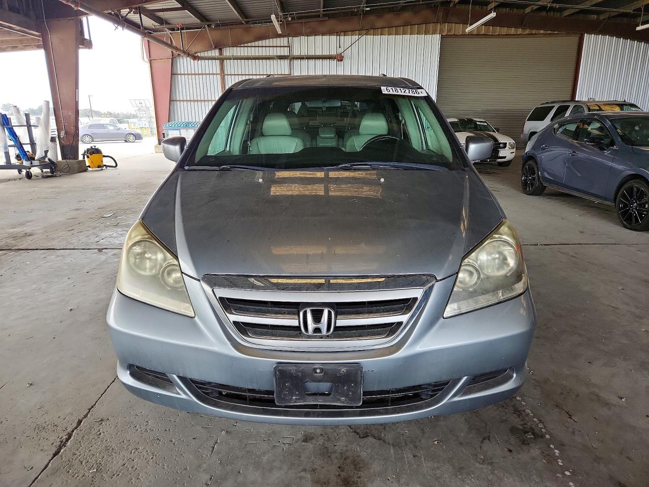 2006 Honda Odyssey Gray vin: 5FNRL38656B117947