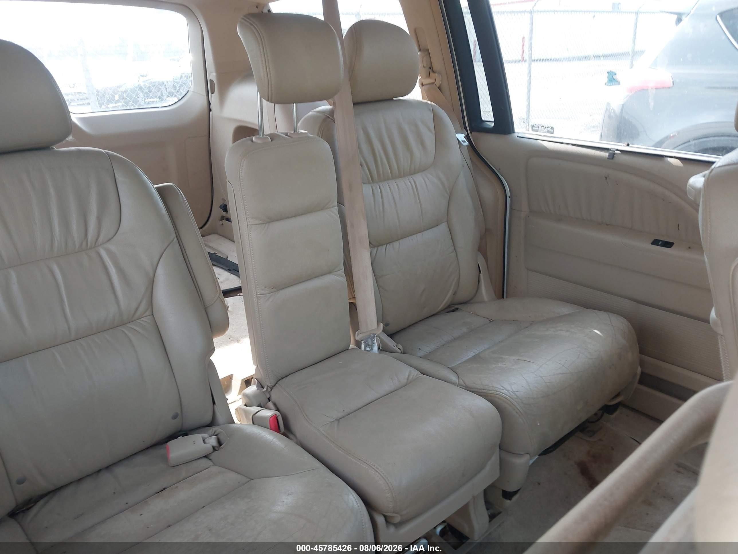 2006 Honda Odyssey Ex-l White vin: 5FNRL38656B402518