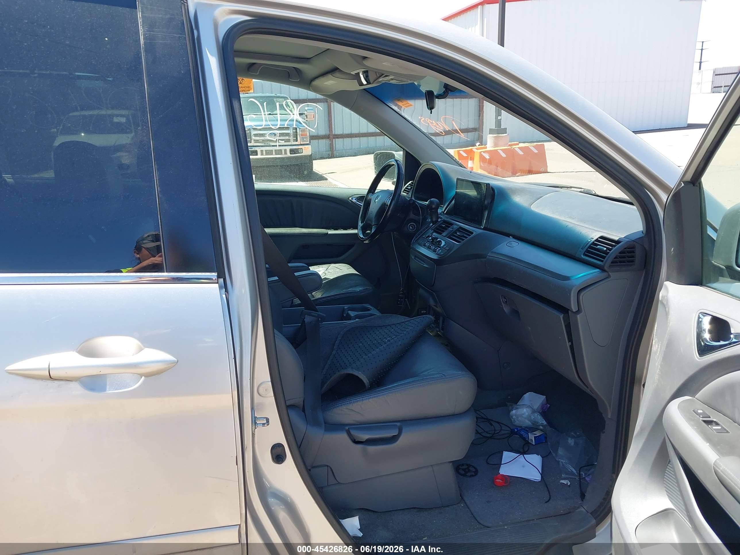 2007 Honda Odyssey Ex-l Silver vin: 5FNRL38657B424150