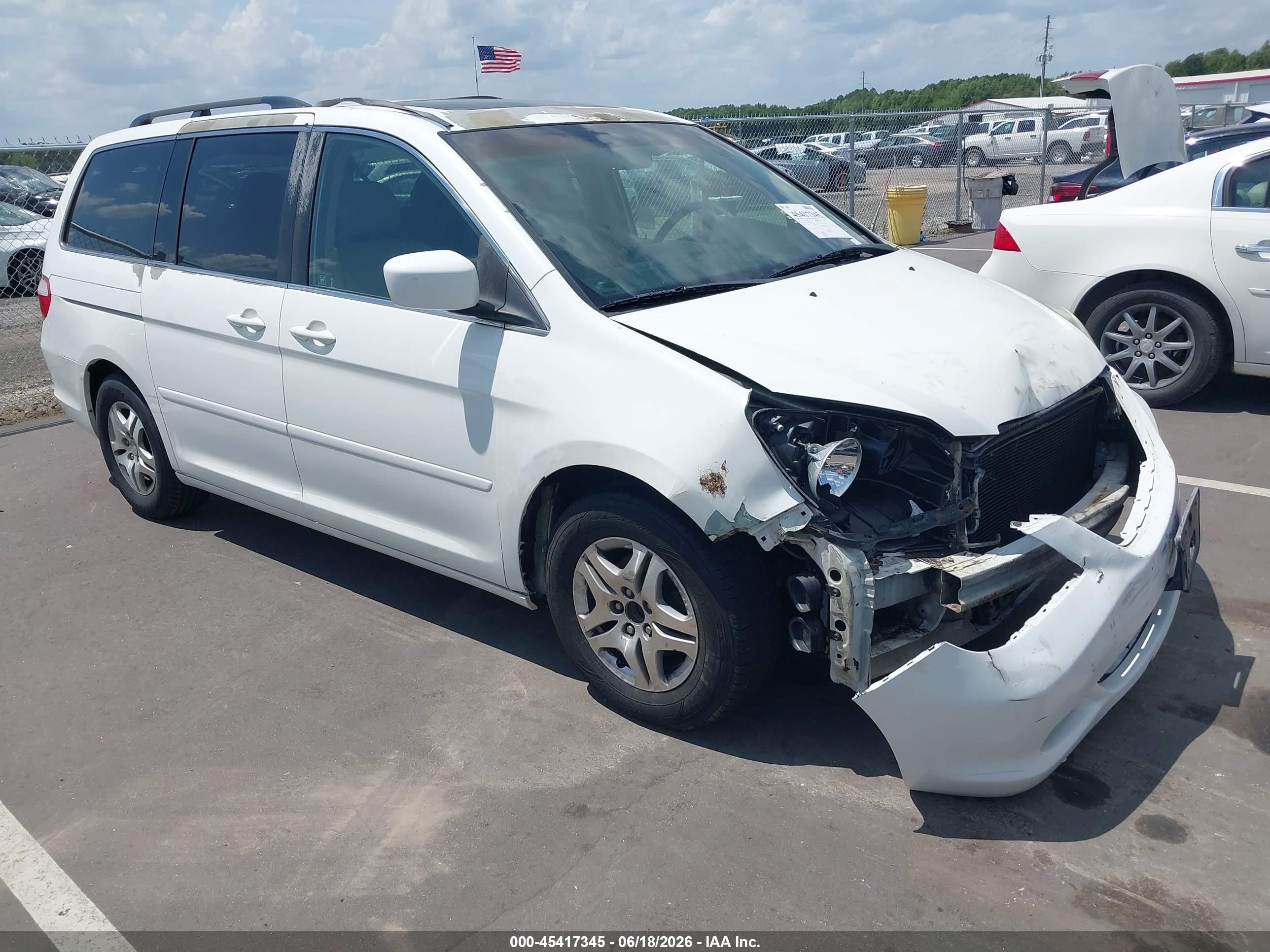 2007 Honda Odyssey Ex-l White vin: 5FNRL38657B426576