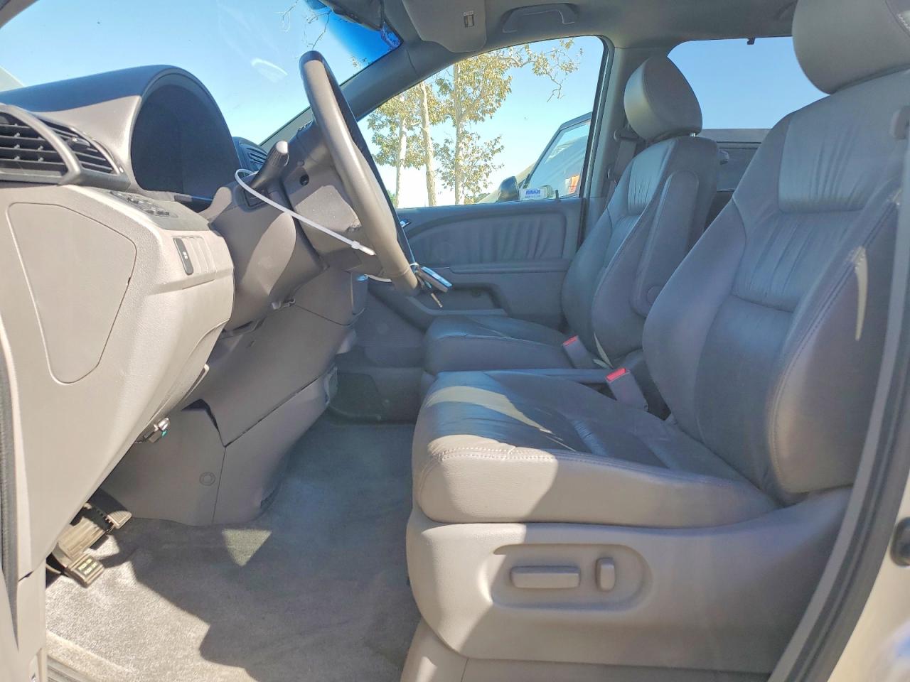 2008 Honda Odyssey Exl Silver vin: 5FNRL38658B086153