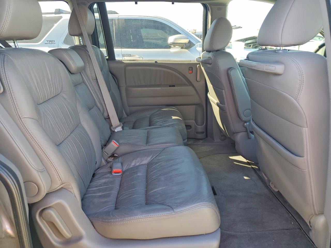 2008 Honda Odyssey Exl Silver vin: 5FNRL38658B086153