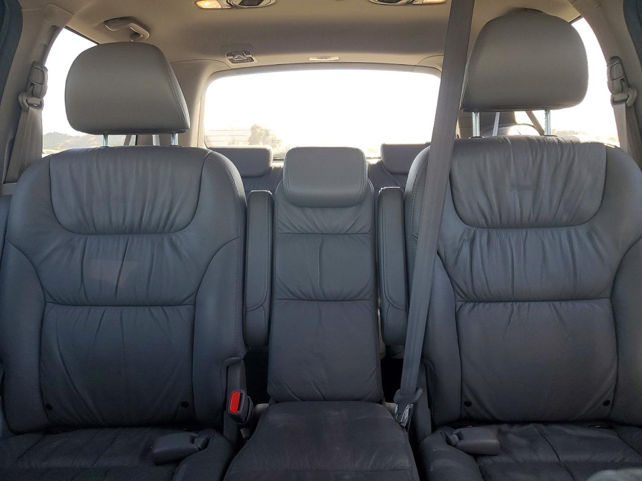2008 Honda Odyssey Exl Silver vin: 5FNRL38658B086153