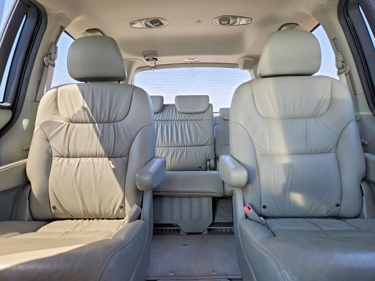 2009 Honda Odyssey Exl Silver vin: 5FNRL38659B047306