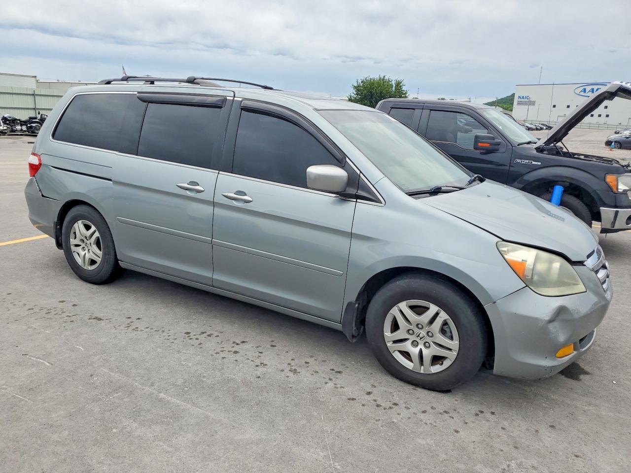 2005 Honda Odyssey Exl Charcoal vin: 5FNRL38665B028354