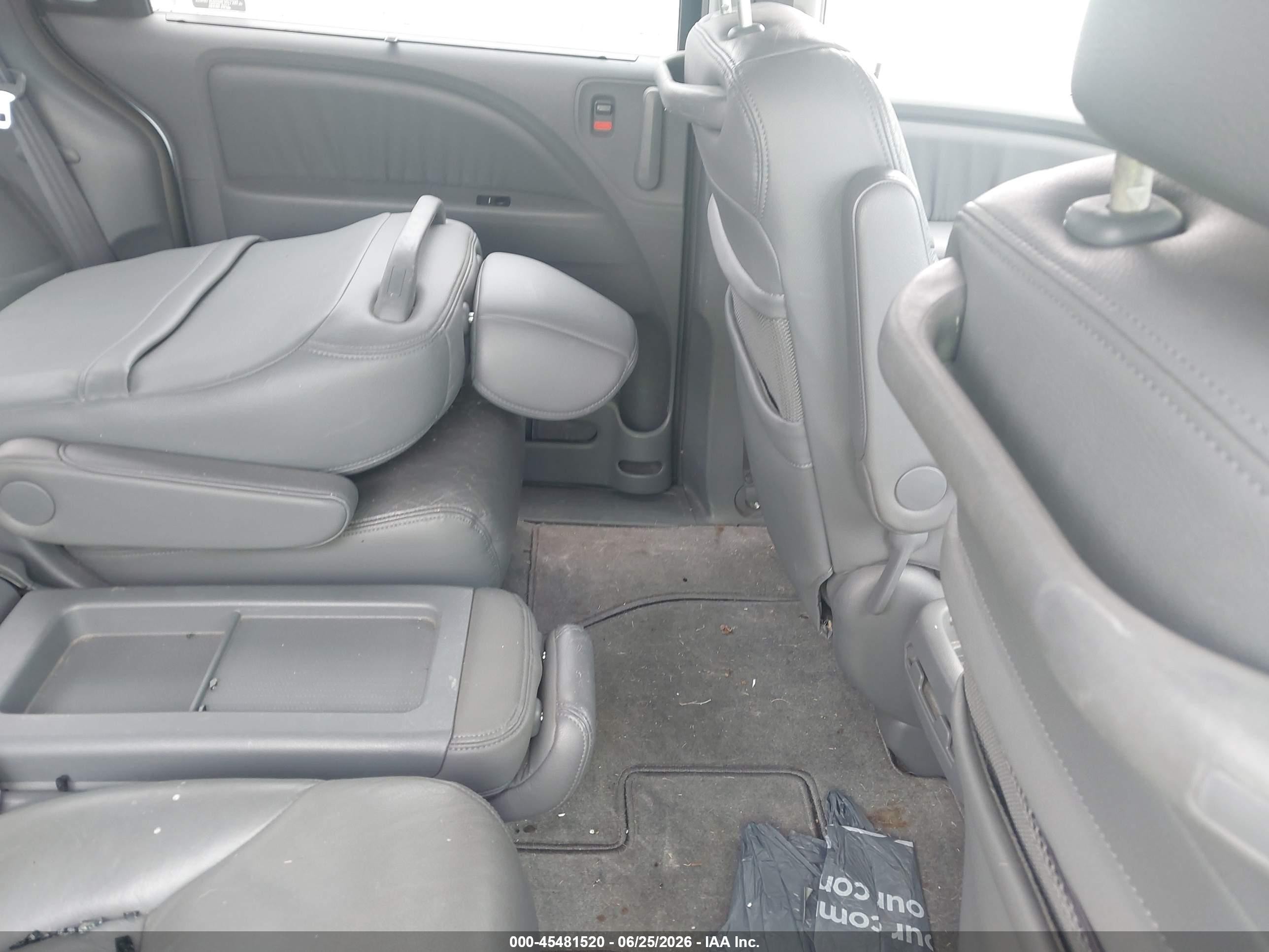 2005 Honda Odyssey Ex-l Light Blue vin: 5FNRL38665B090577