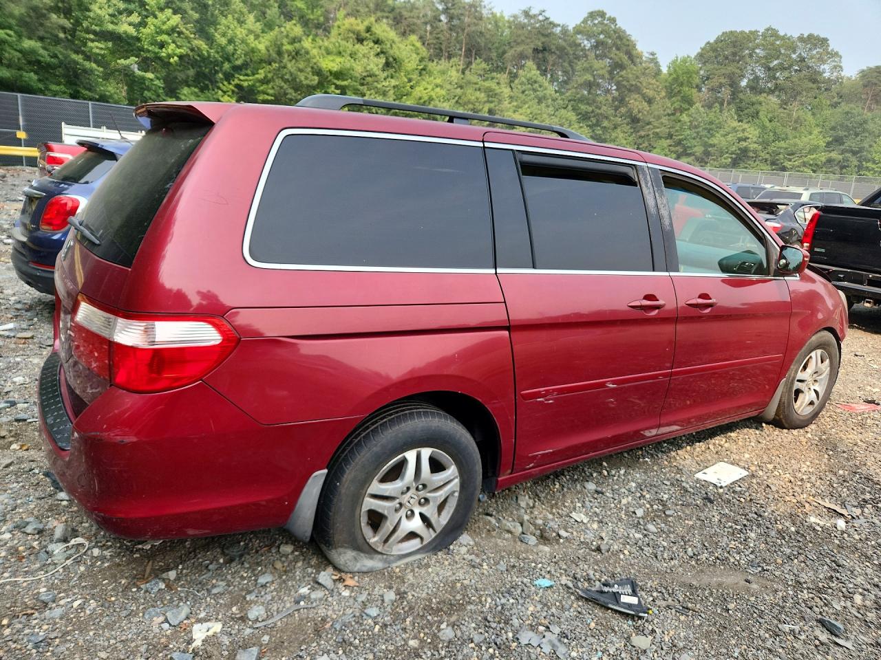 2006 Honda Odyssey Exl Red vin: 5FNRL38666B125085
