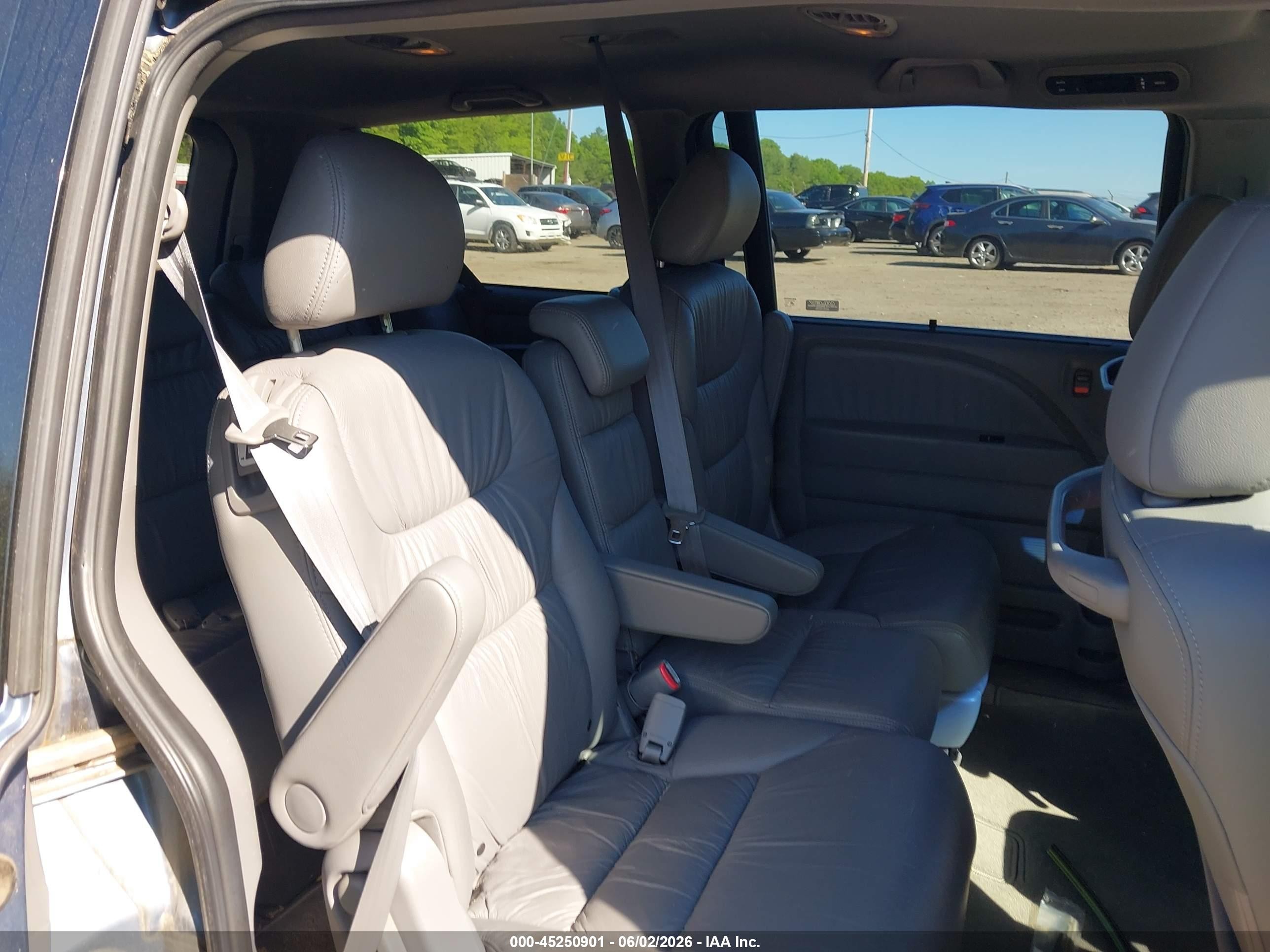 2008 Honda Odyssey Ex-l Blue vin: 5FNRL38668B026589