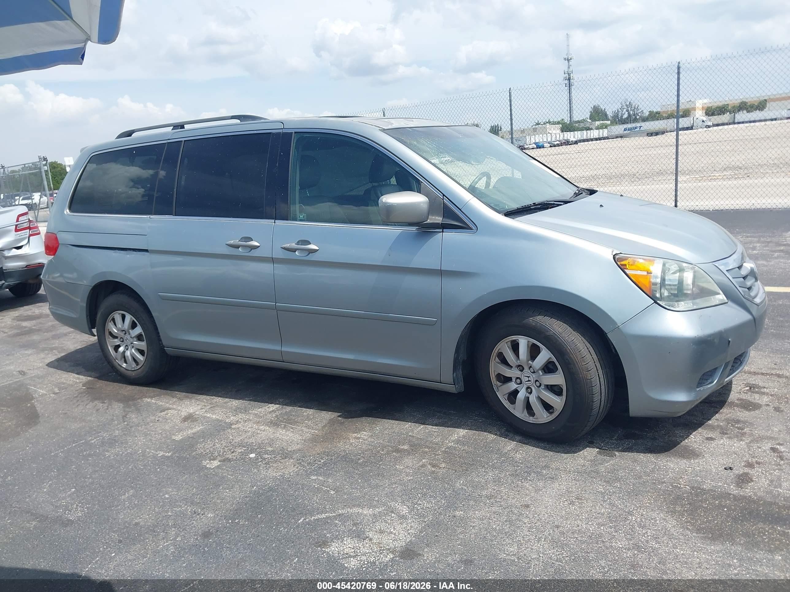 2008 Honda Odyssey Ex-l Gray vin: 5FNRL38668B104532
