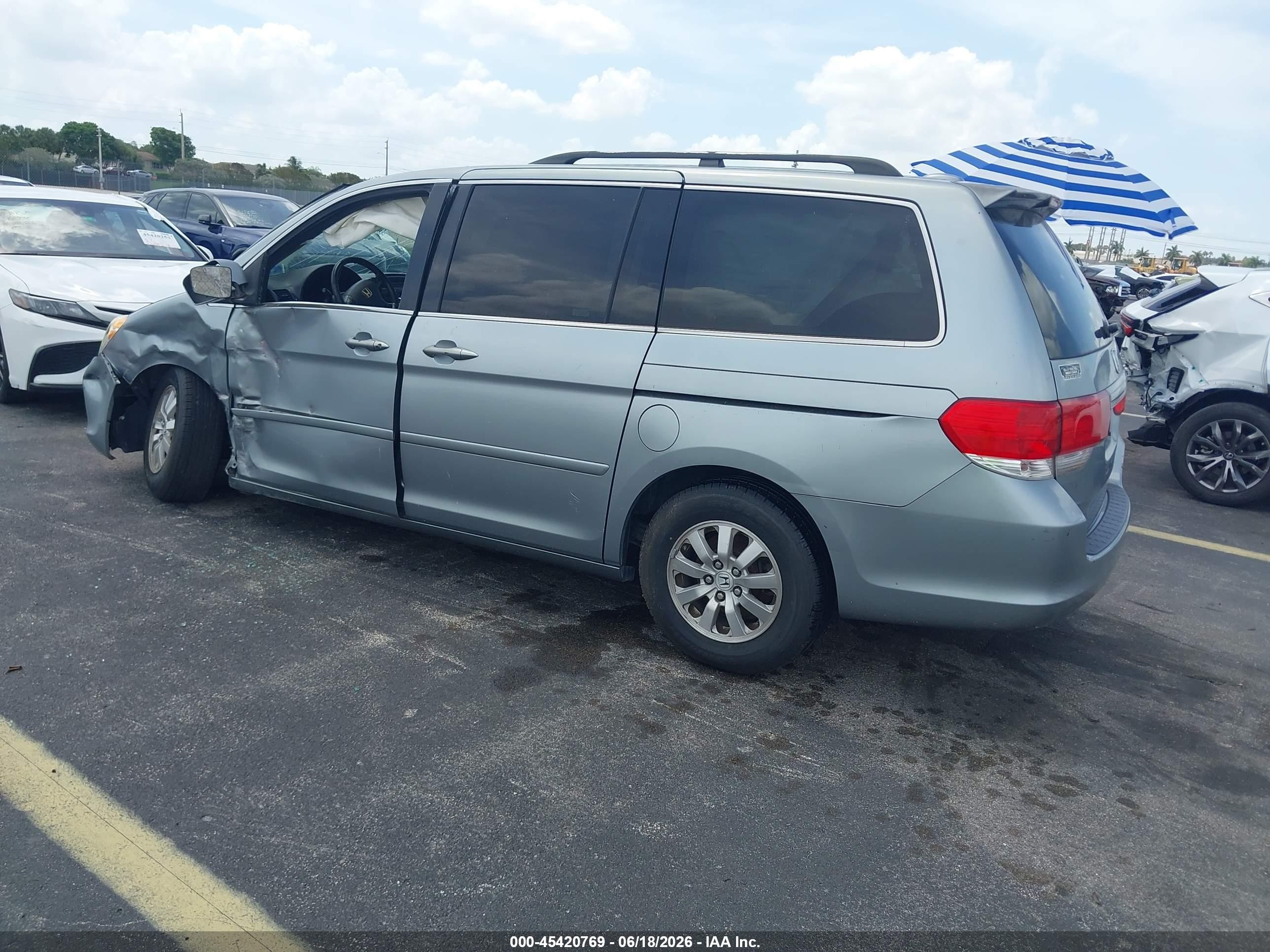 2008 Honda Odyssey Ex-l Gray vin: 5FNRL38668B104532