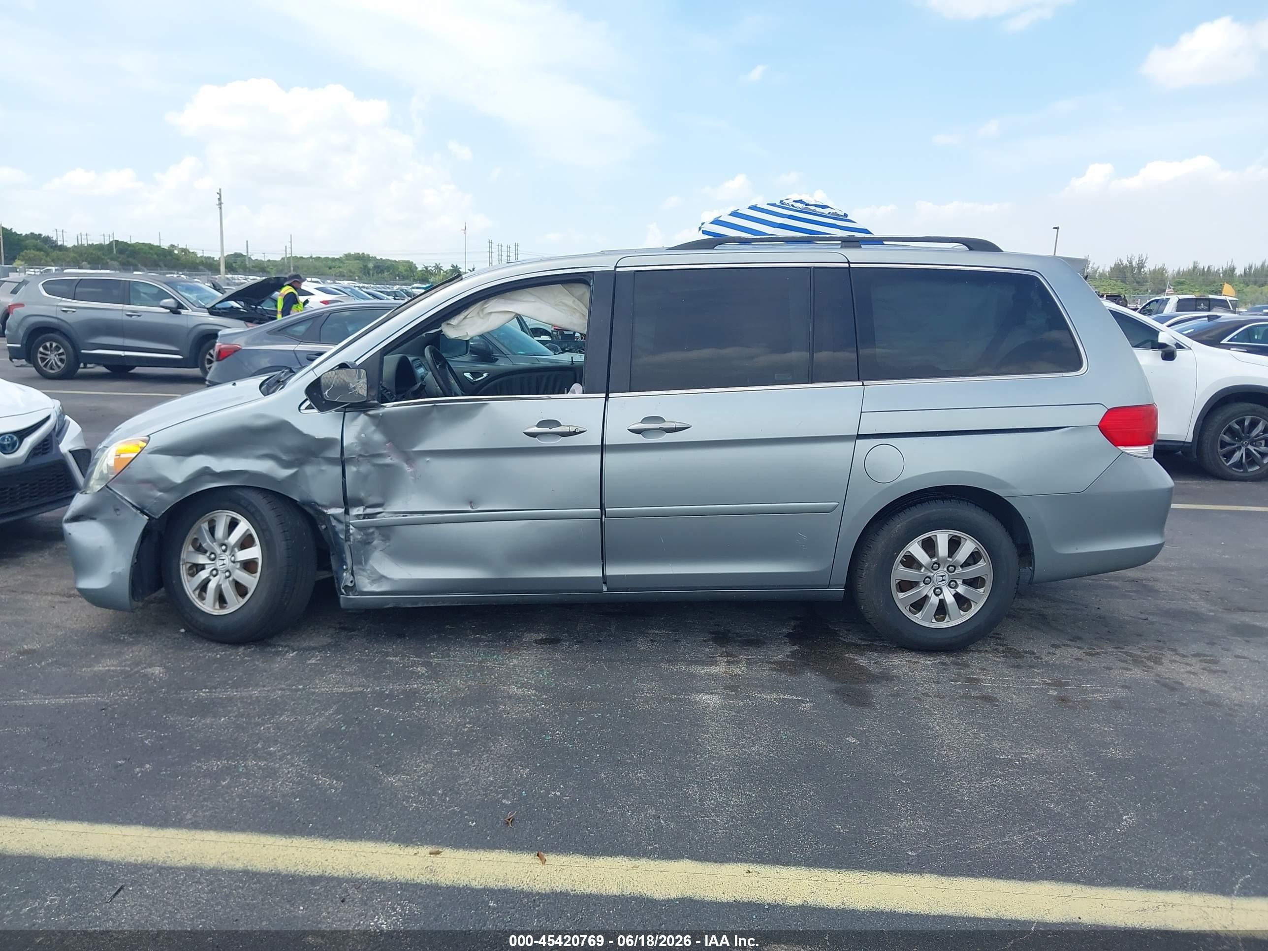 2008 Honda Odyssey Ex-l Gray vin: 5FNRL38668B104532