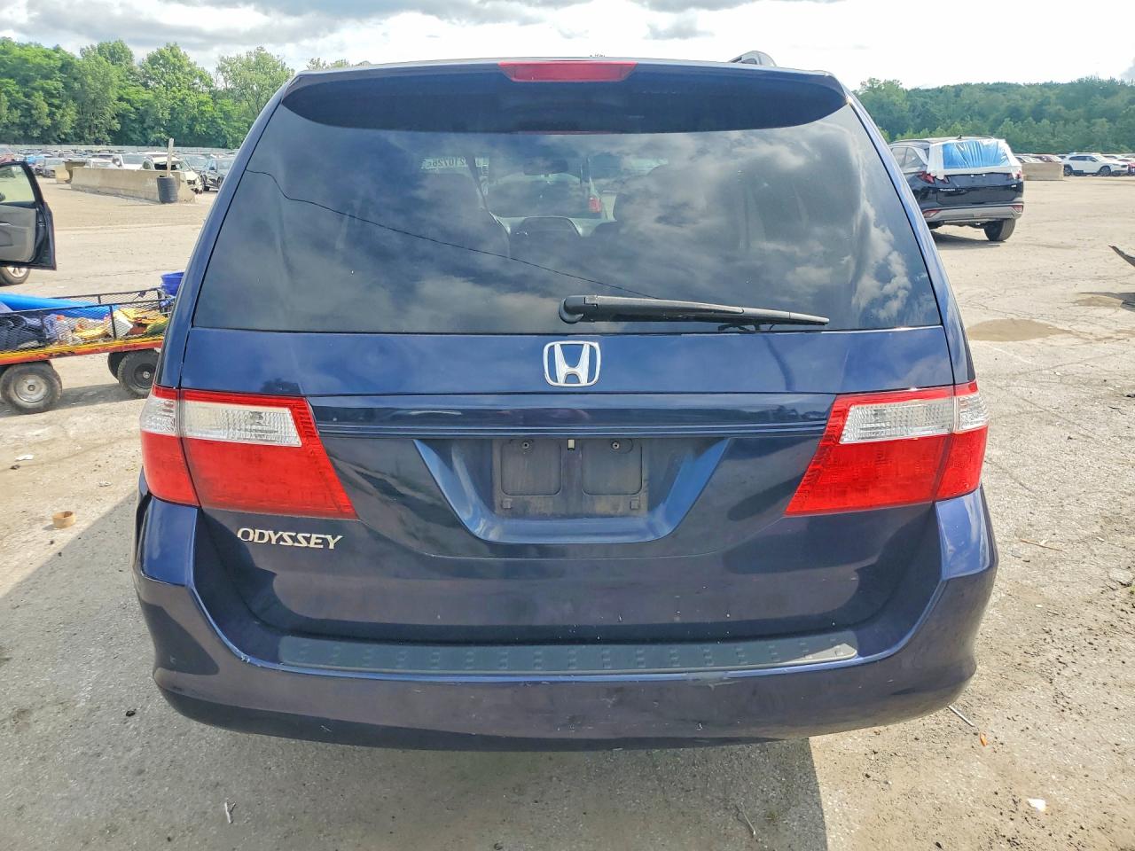 2006 Honda Odyssey Blue vin: 5FNRL38676B047660