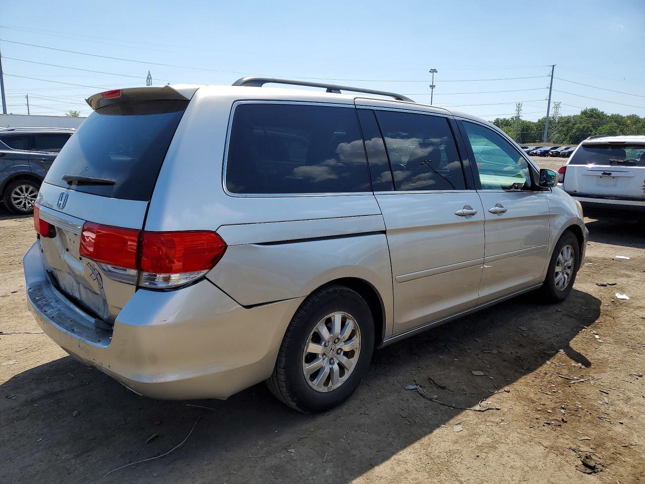 2008 Honda Odyssey Exl Silver vin: 5FNRL38678B002138