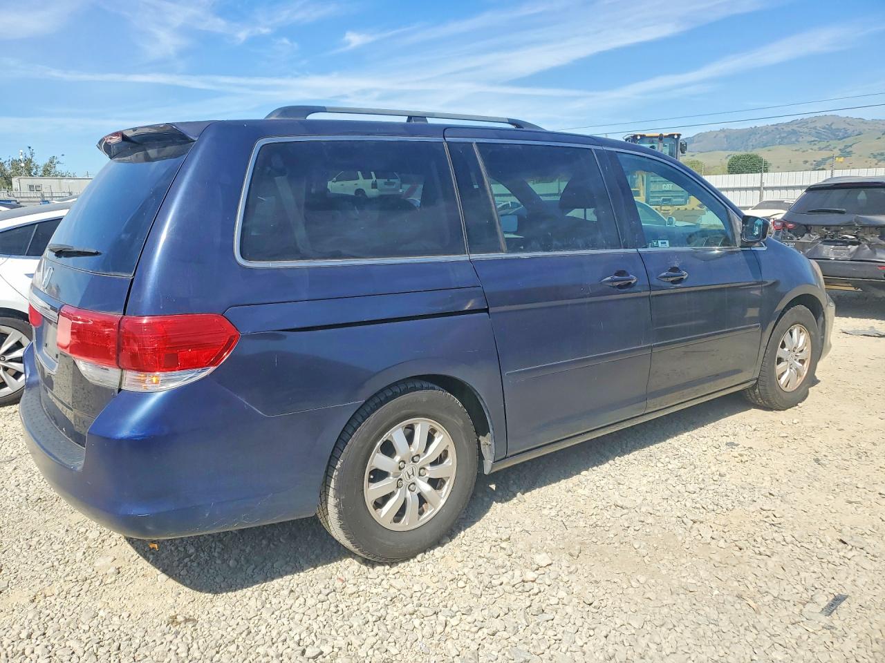 2008 Honda Odyssey Blue vin: 5FNRL38678B037987