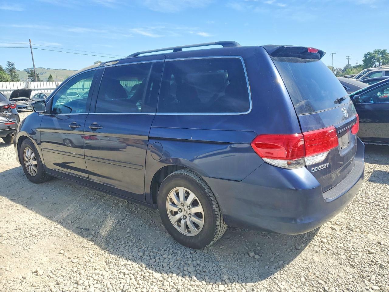 2008 Honda Odyssey Blue vin: 5FNRL38678B037987