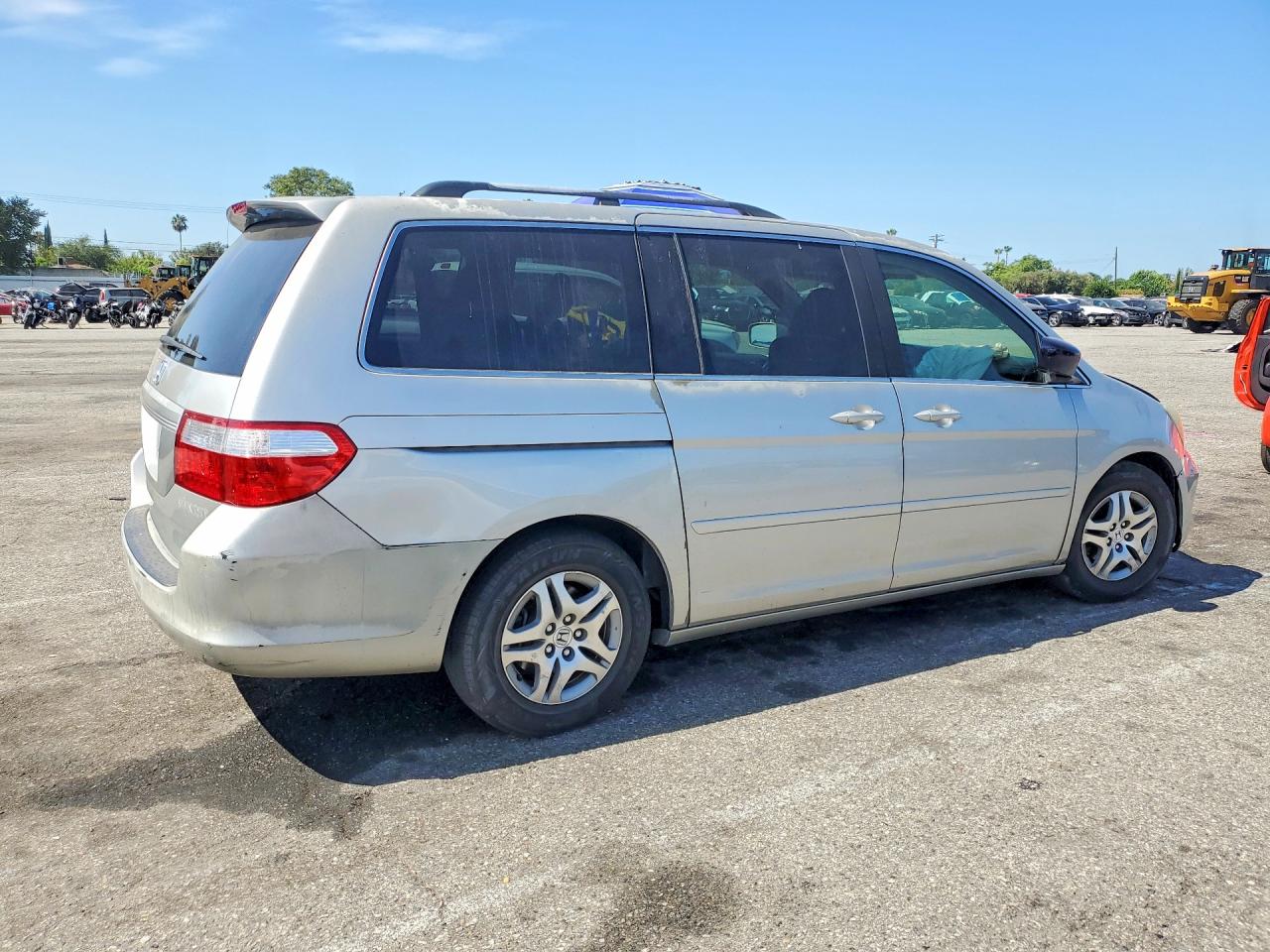 2005 Honda Odyssey Exl Silver vin: 5FNRL38685B411454