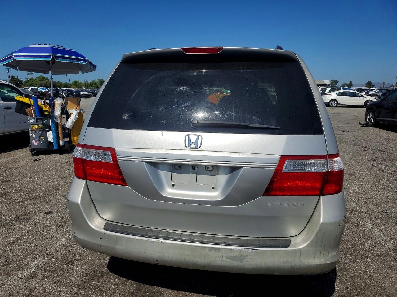 2005 Honda Odyssey Exl Silver vin: 5FNRL38685B411454
